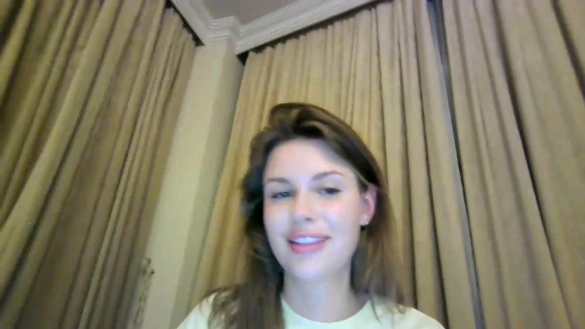Gallery image thumbnail from Alisaaaa1's myfreecams stream on, 08/11/2026, 24:02 image 17 of 20