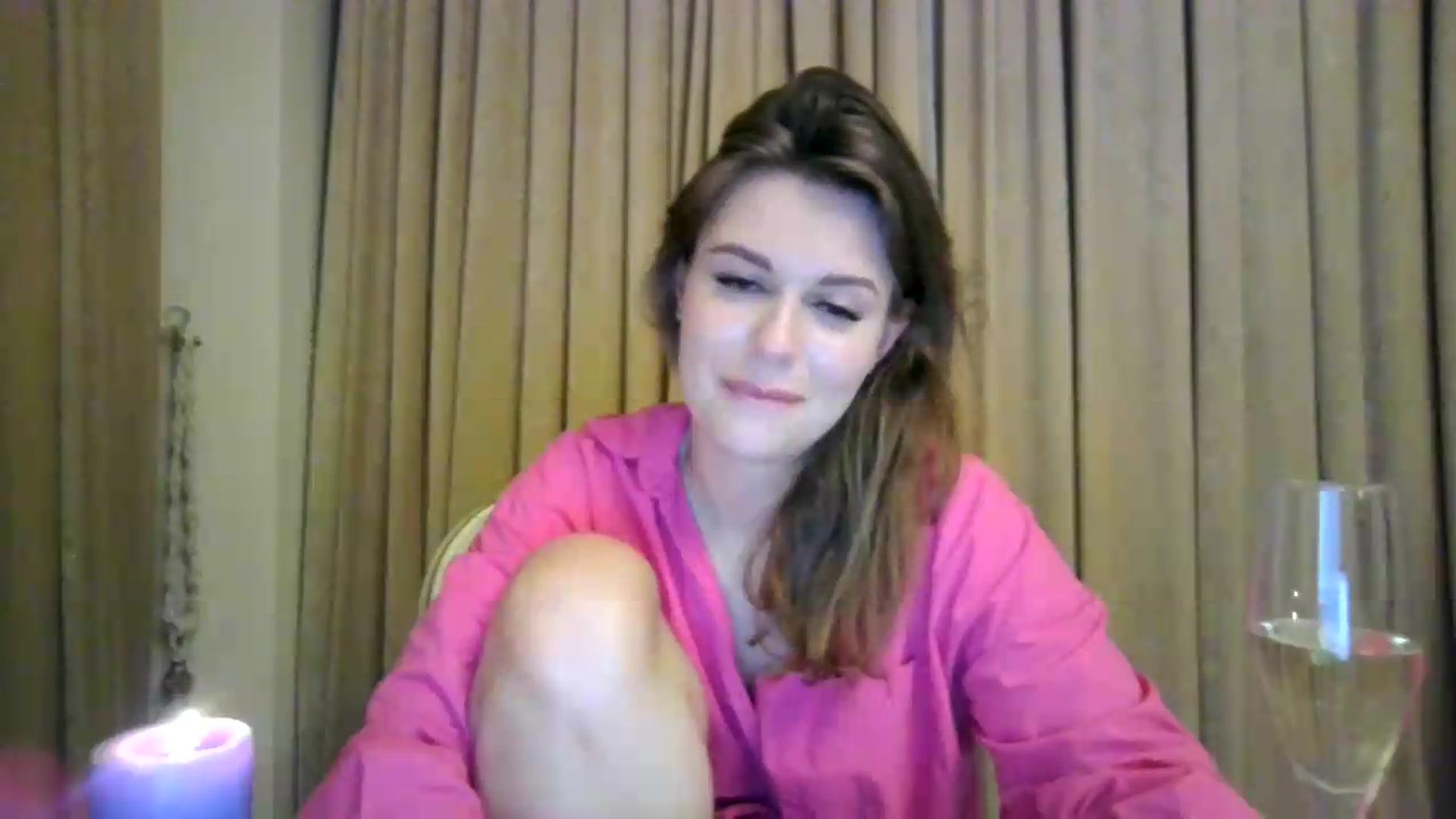 Gallery image thumbnail from Alisaaaa1's myfreecams stream on, 08/12/2026, 01:14 image 3 of 20