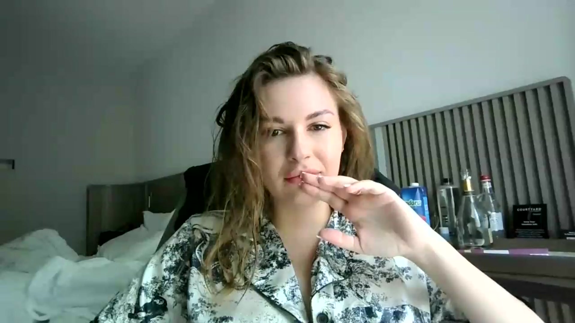 Gallery image thumbnail from Alisaaaa1's myfreecams stream on, 08/16/2026, 10:25 image 2 of 20