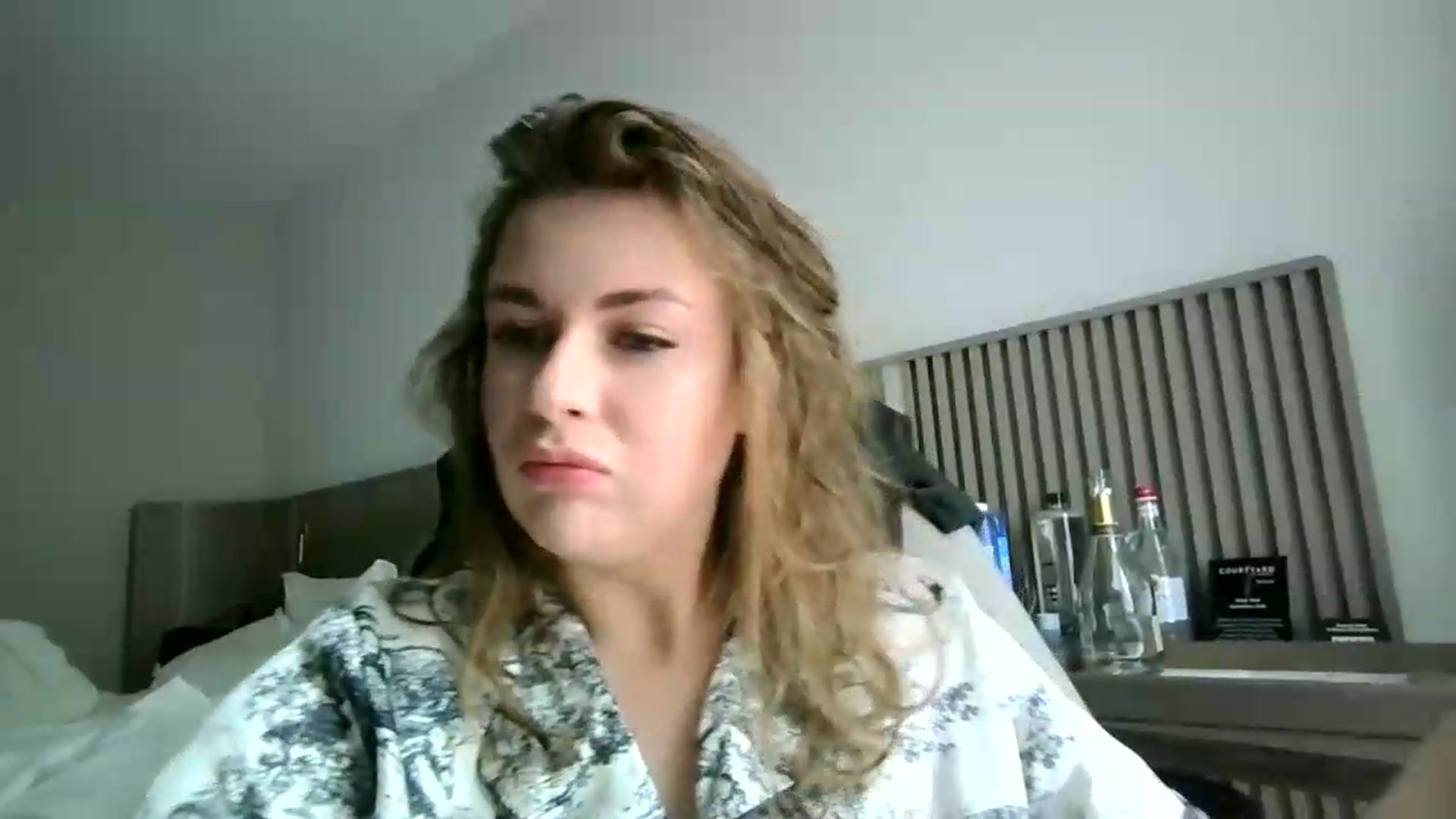 Gallery image thumbnail from Alisaaaa1's myfreecams stream on, 08/16/2026, 10:25 image 3 of 20