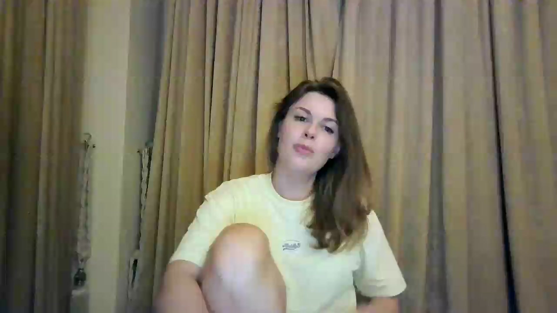 Gallery image thumbnail from Alisaaaa1's myfreecams stream on, 08/20/2026, 20:59 image 10 of 20