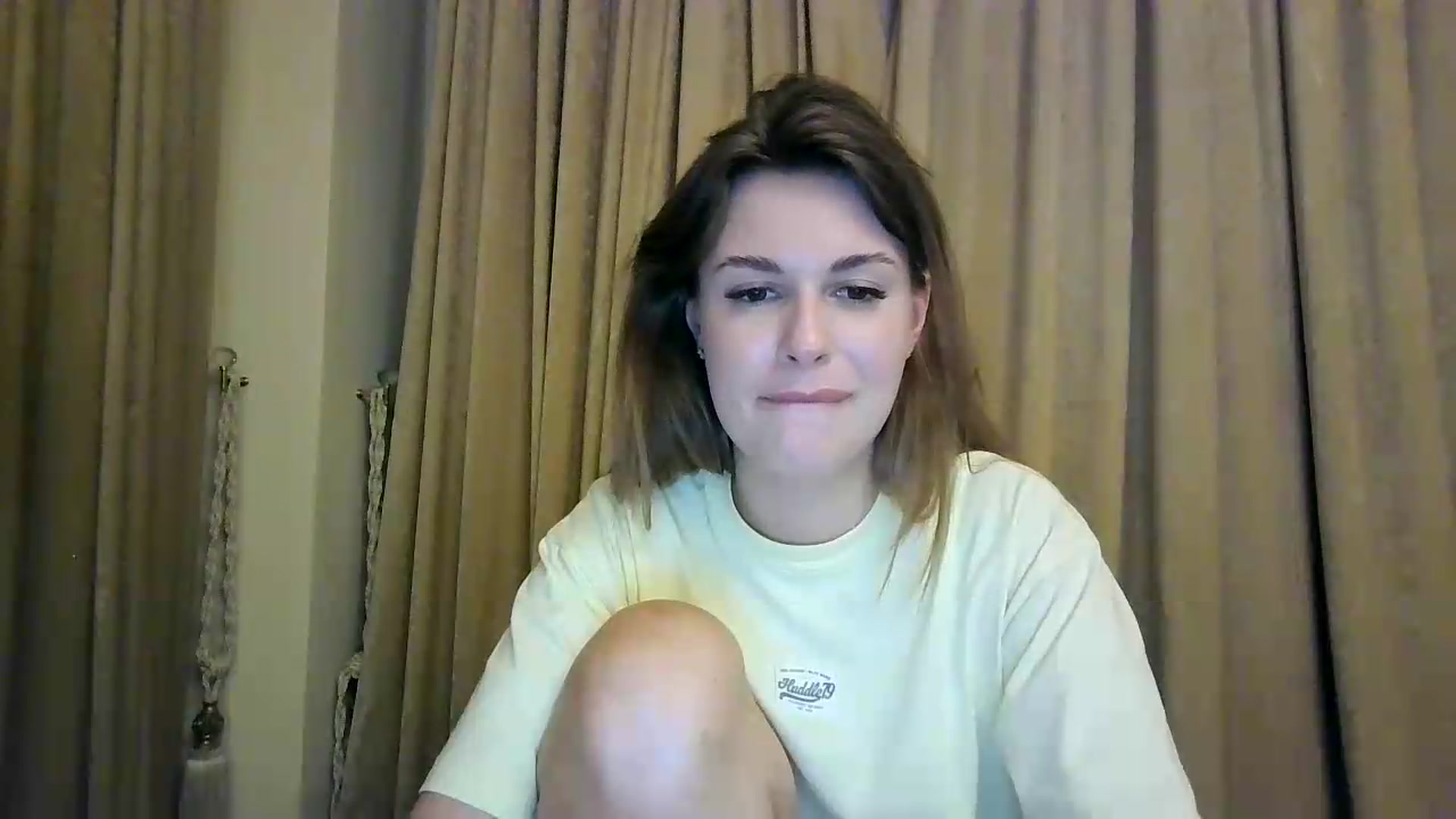 Gallery image thumbnail from Alisaaaa1's myfreecams stream on, 08/20/2026, 20:59 image 9 of 20