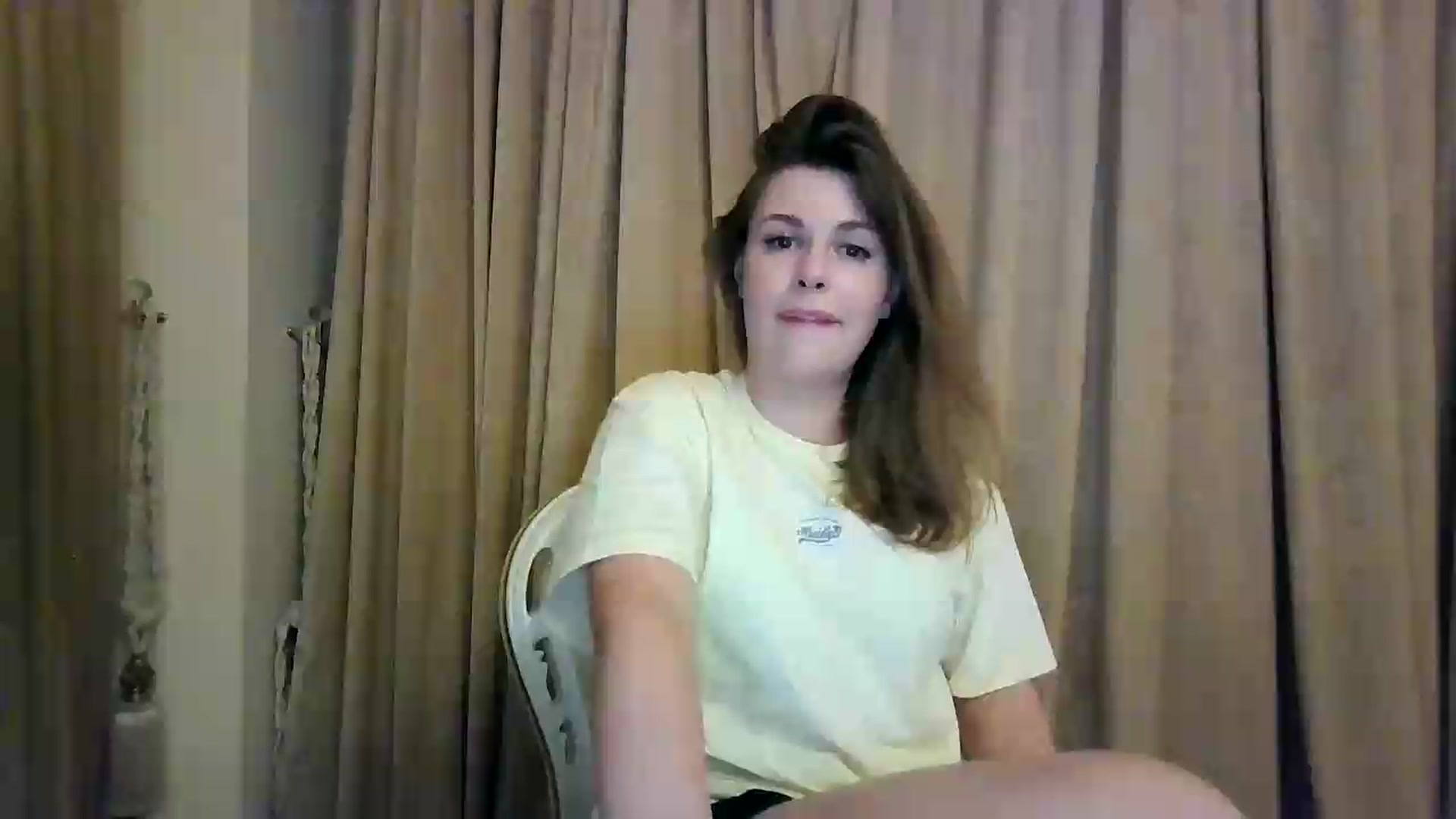 Gallery image thumbnail from Alisaaaa1's myfreecams stream on, 08/20/2026, 21:38 image 16 of 20