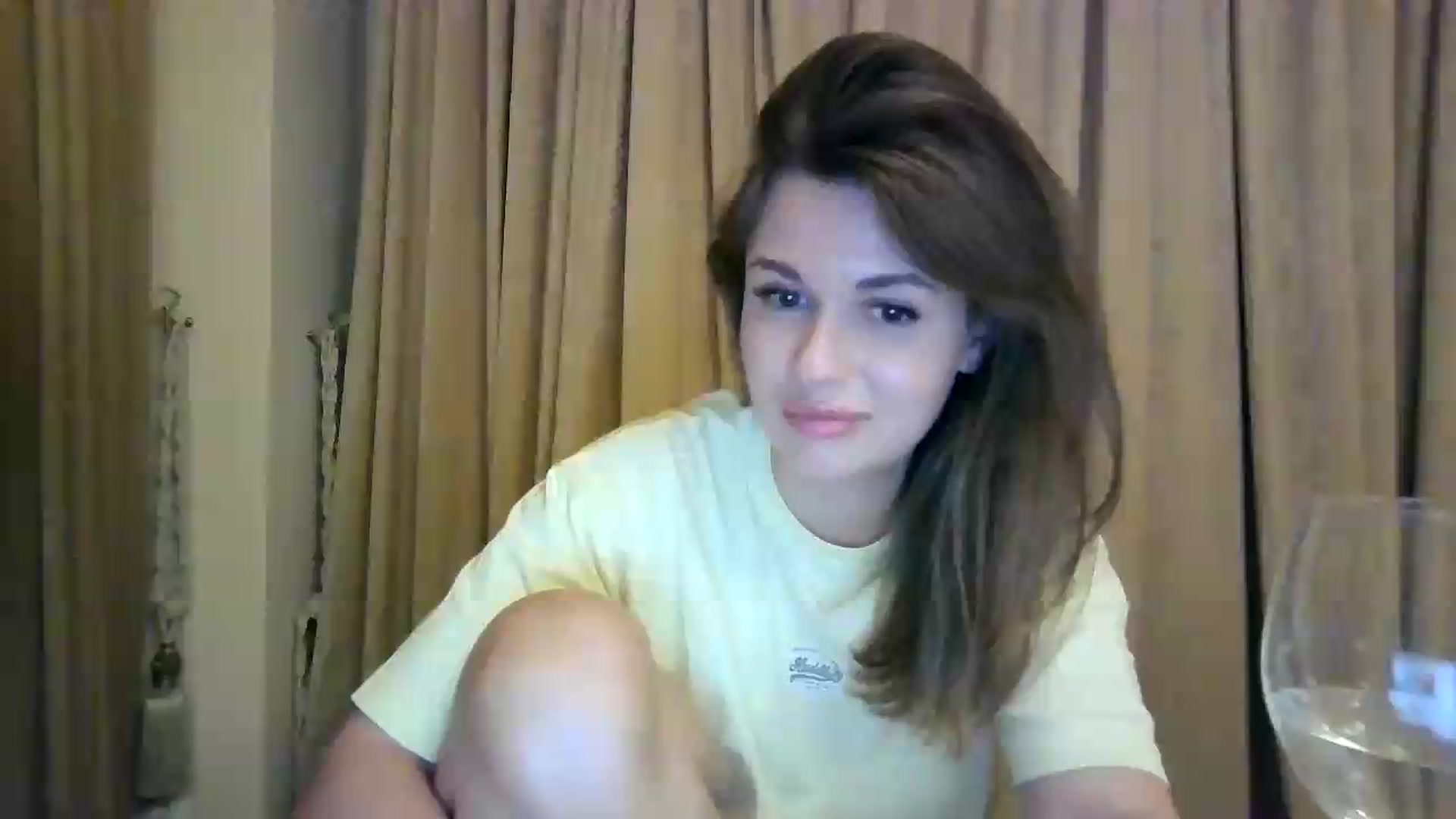 Gallery image thumbnail from Alisaaaa1's myfreecams stream on, 08/20/2026, 22:15 image 12 of 20