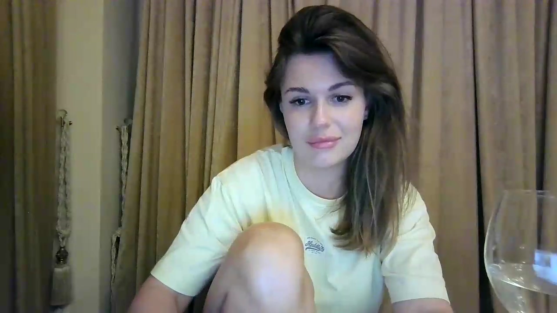 Gallery image thumbnail from Alisaaaa1's myfreecams stream on, 08/20/2026, 22:15 image 8 of 20