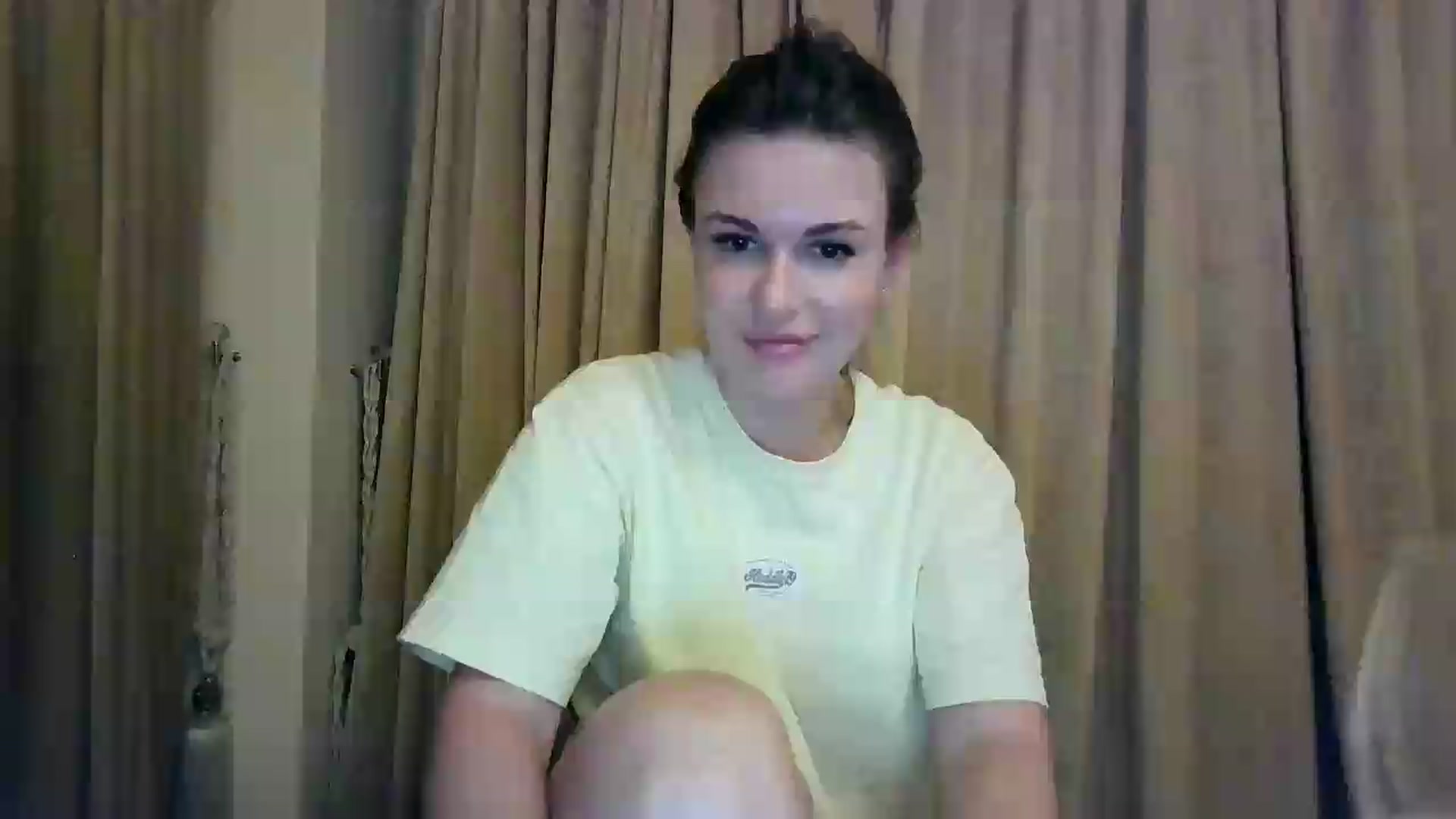 Gallery image thumbnail from Alisaaaa1's myfreecams stream on, 08/20/2026, 23:22 image 14 of 20