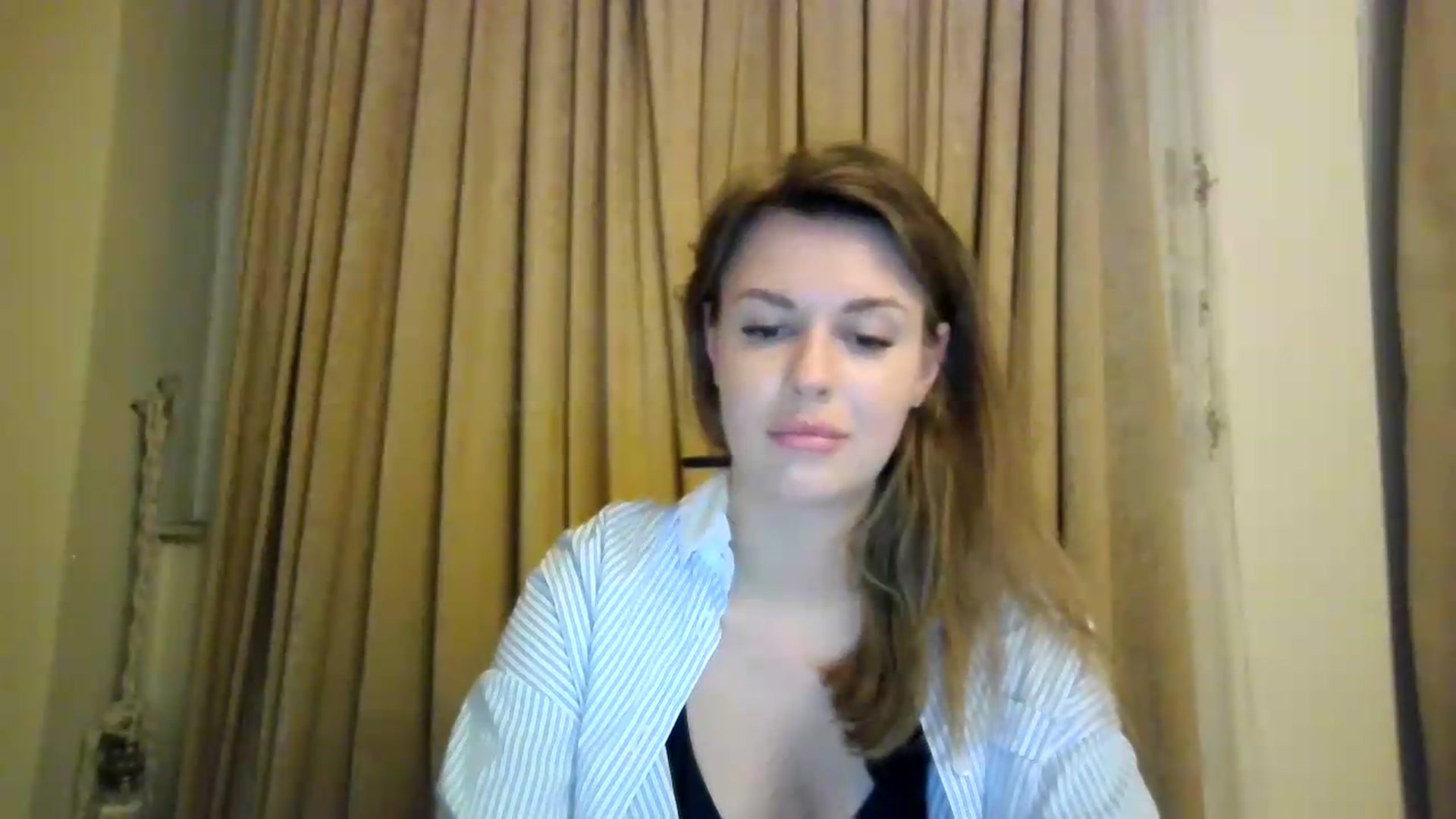 Gallery image thumbnail from Alisaaaa1's myfreecams stream on, 08/22/2026, 24:21 image 4 of 20