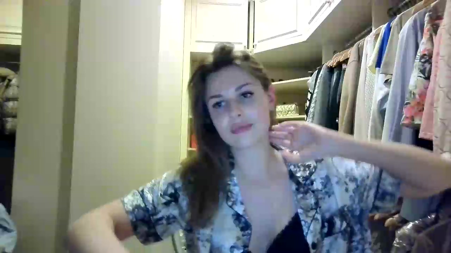 Gallery image thumbnail from Alisaaaa1's myfreecams stream on, 08/24/2026, 20:40 image 13 of 20