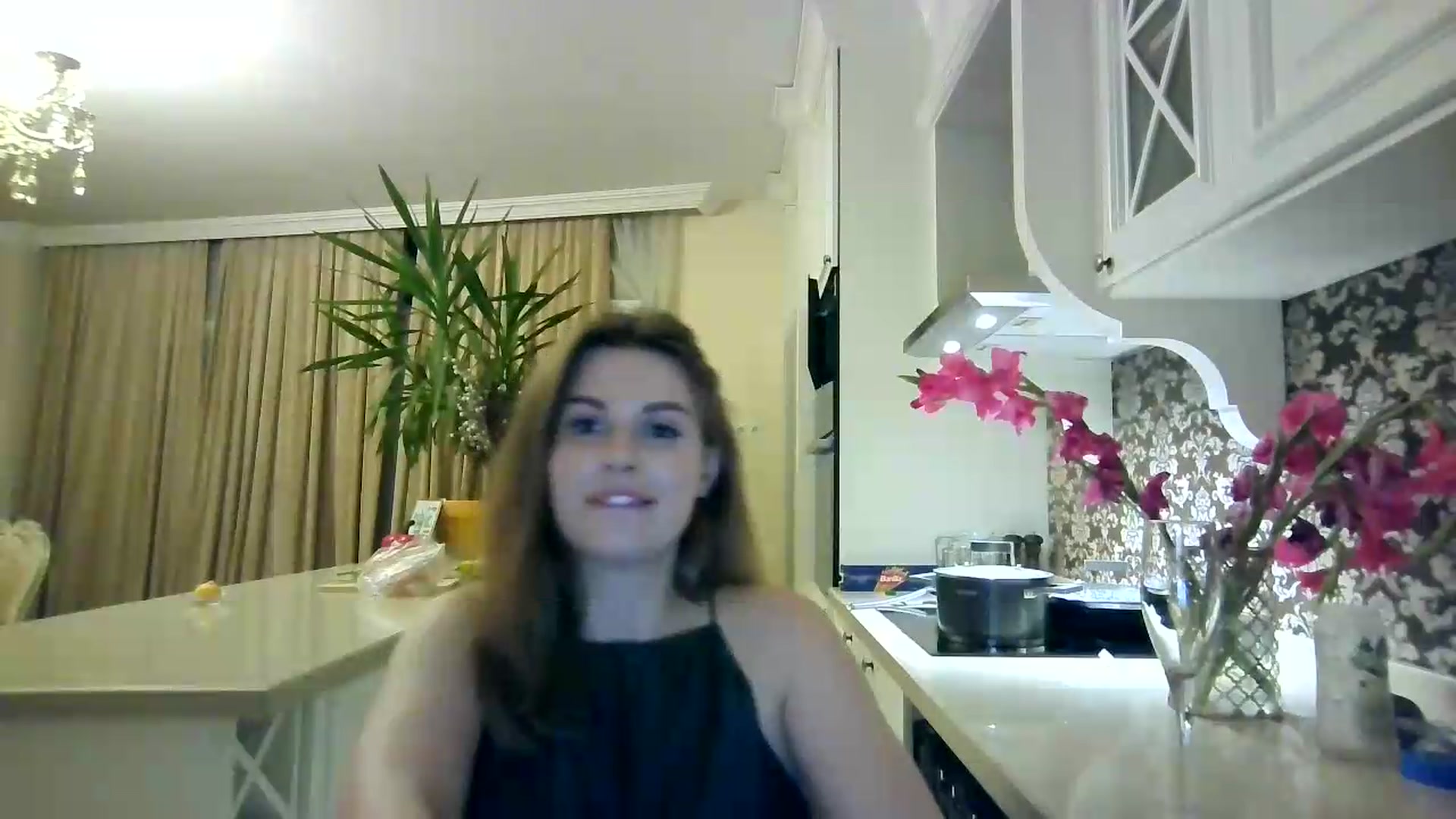 Gallery image thumbnail from Alisaaaa1's myfreecams stream on, 08/29/2026, 22:16 image 4 of 20