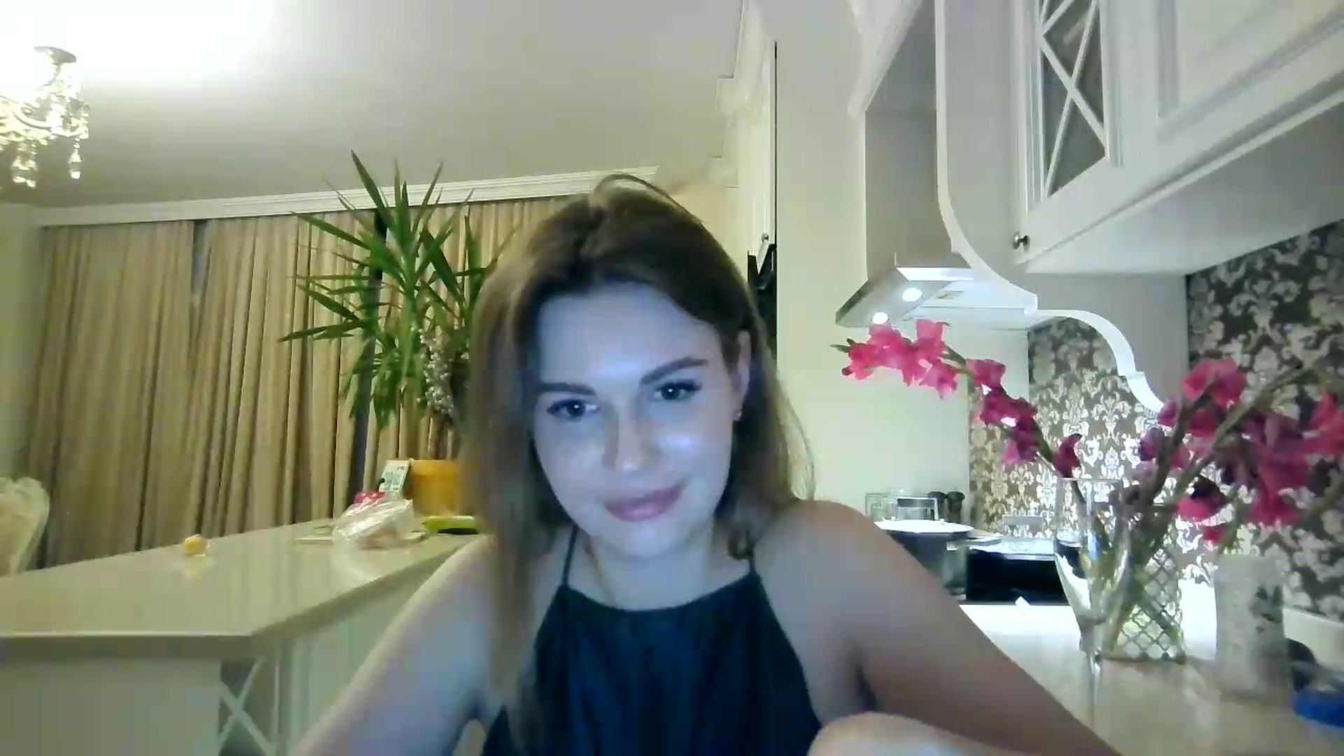 Gallery image thumbnail from Alisaaaa1's myfreecams stream on, 08/29/2026, 22:16 image 8 of 20