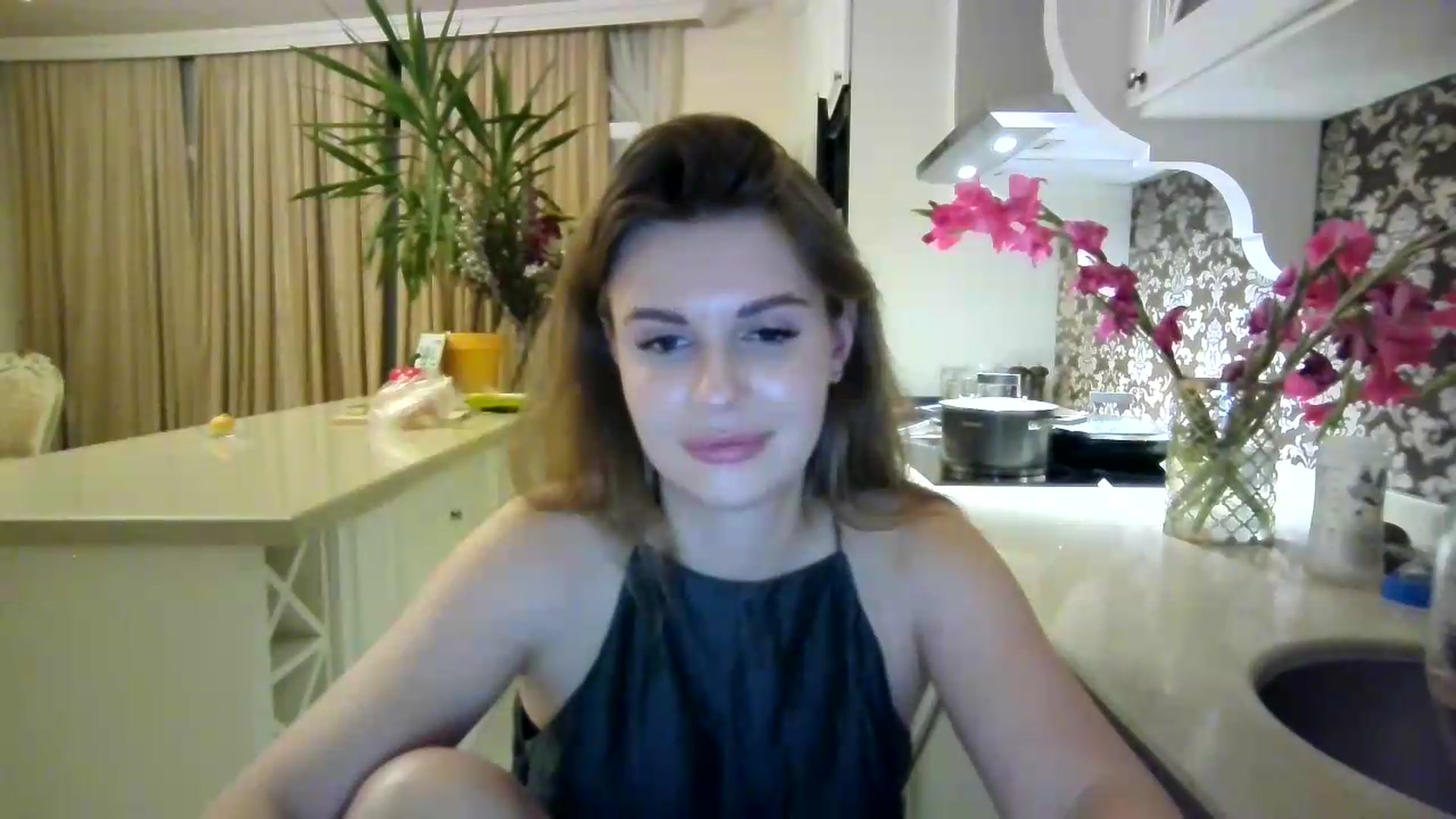 Gallery image thumbnail from Alisaaaa1's myfreecams stream on, 08/29/2026, 23:41 image 20 of 20