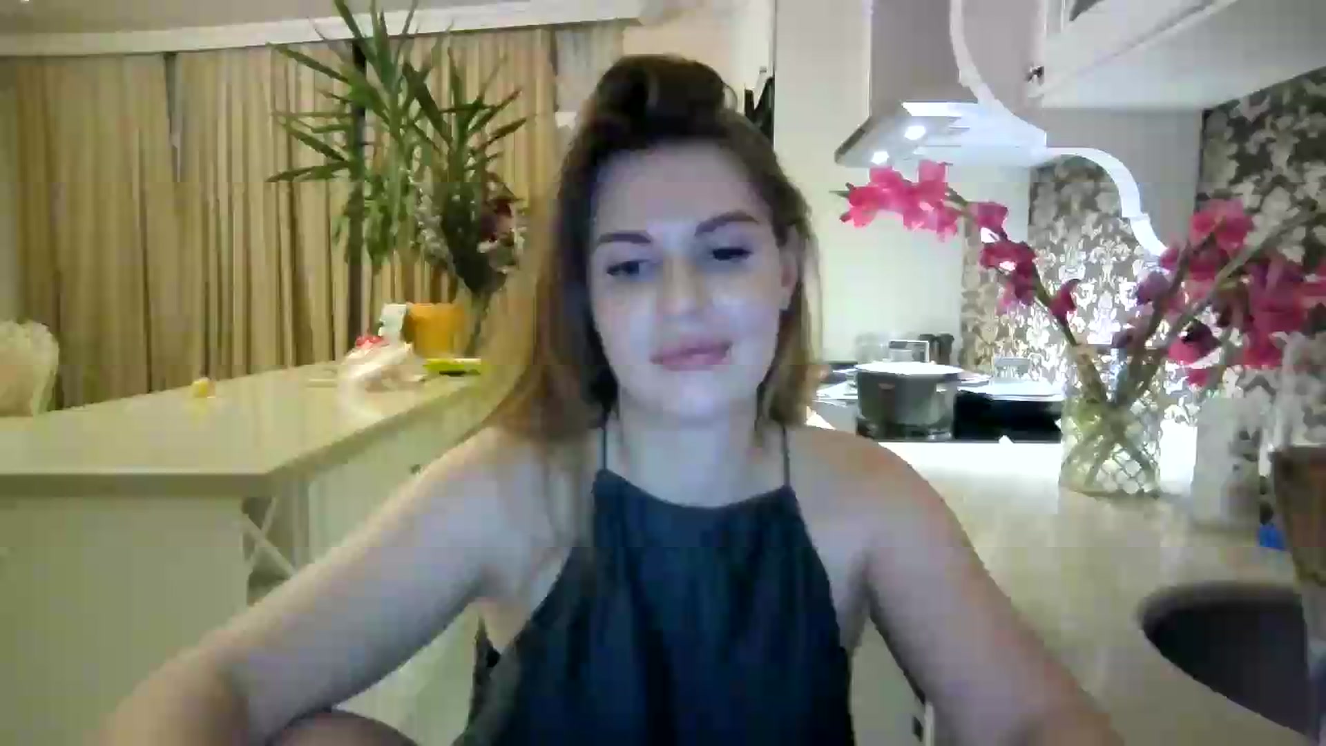 Gallery image thumbnail from Alisaaaa1's myfreecams stream on, 08/29/2026, 23:41 image 2 of 20
