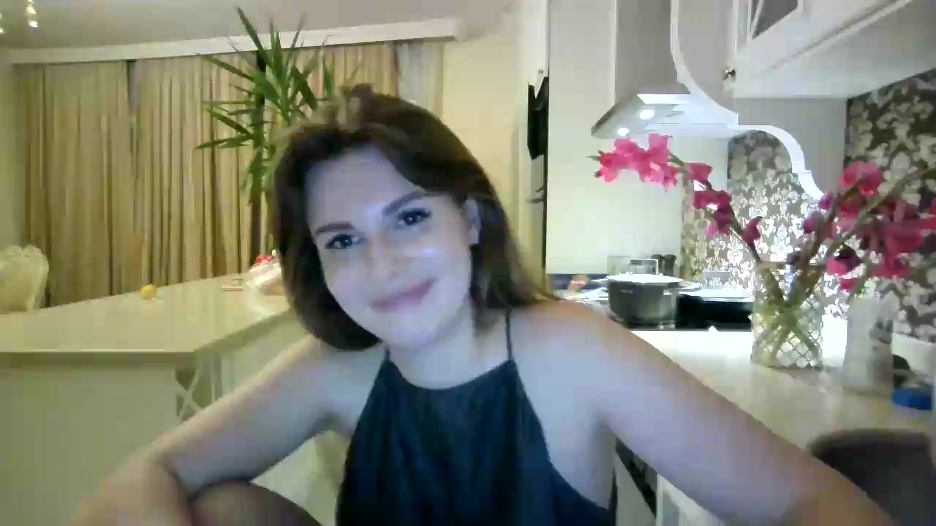 Gallery image thumbnail from Alisaaaa1's myfreecams stream on, 08/30/2026, 24:19 image 10 of 20