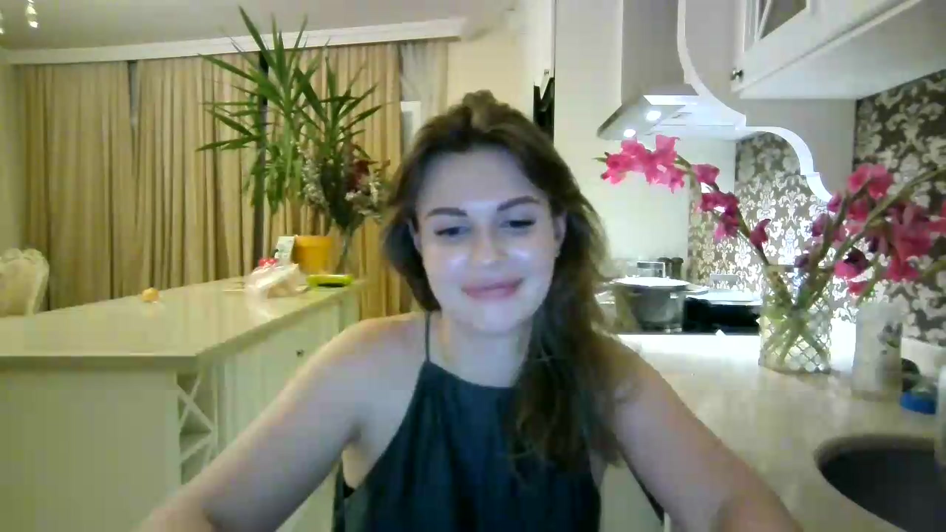 Gallery image thumbnail from Alisaaaa1's myfreecams stream on, 08/30/2026, 24:19 image 5 of 20