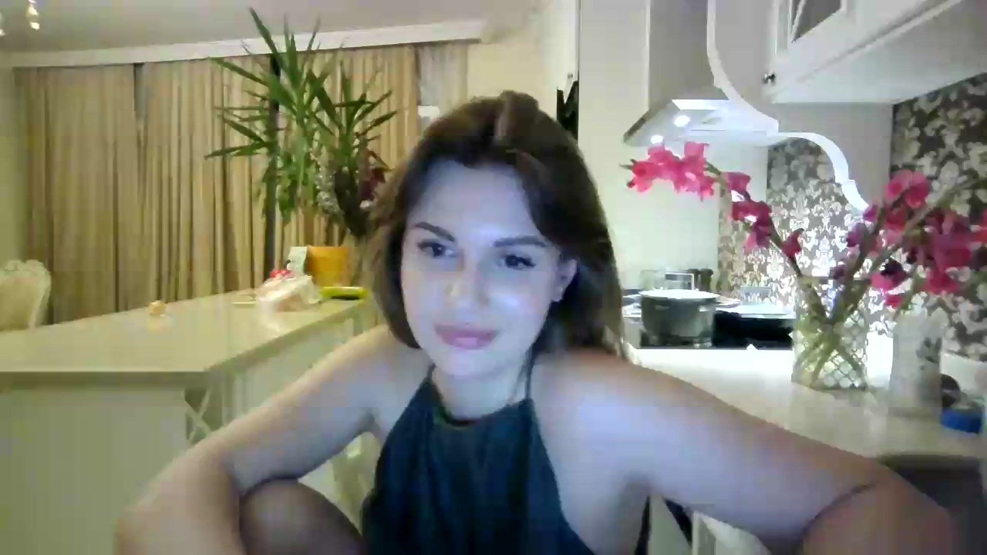 Gallery image thumbnail from Alisaaaa1's myfreecams stream on, 08/30/2026, 24:19 image 9 of 20