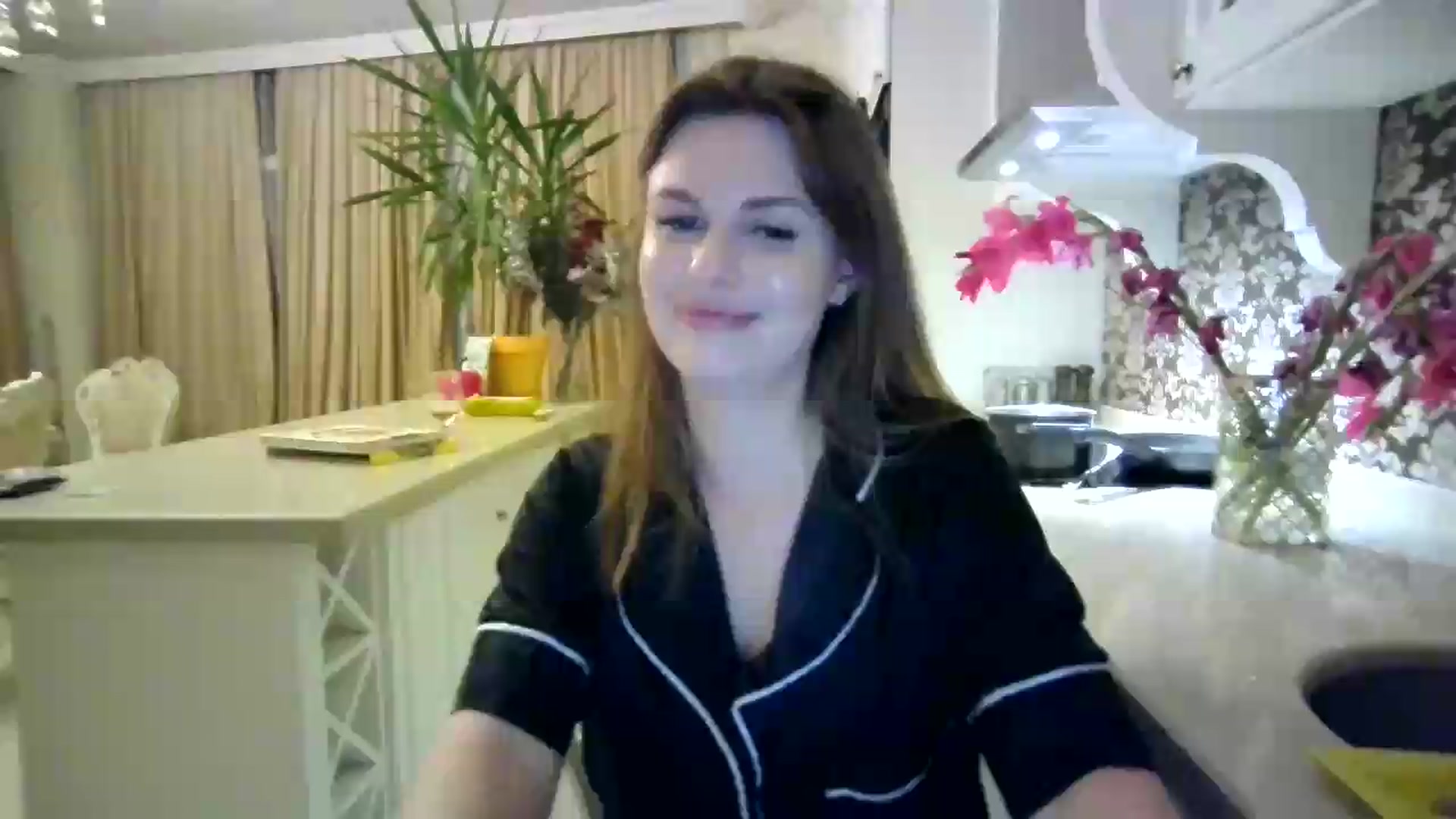 Gallery image thumbnail from Alisaaaa1's myfreecams stream on, 08/30/2026, 22:19 image 15 of 20