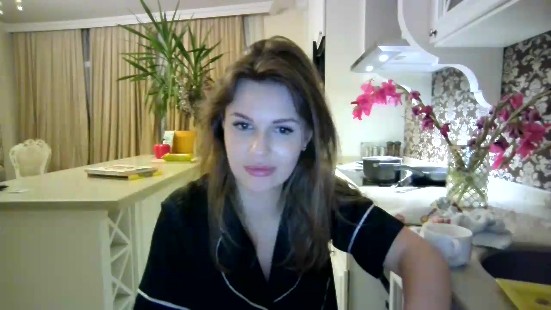 Gallery image thumbnail from Alisaaaa1's myfreecams stream on, 08/31/2026, 24:27 image 20 of 20