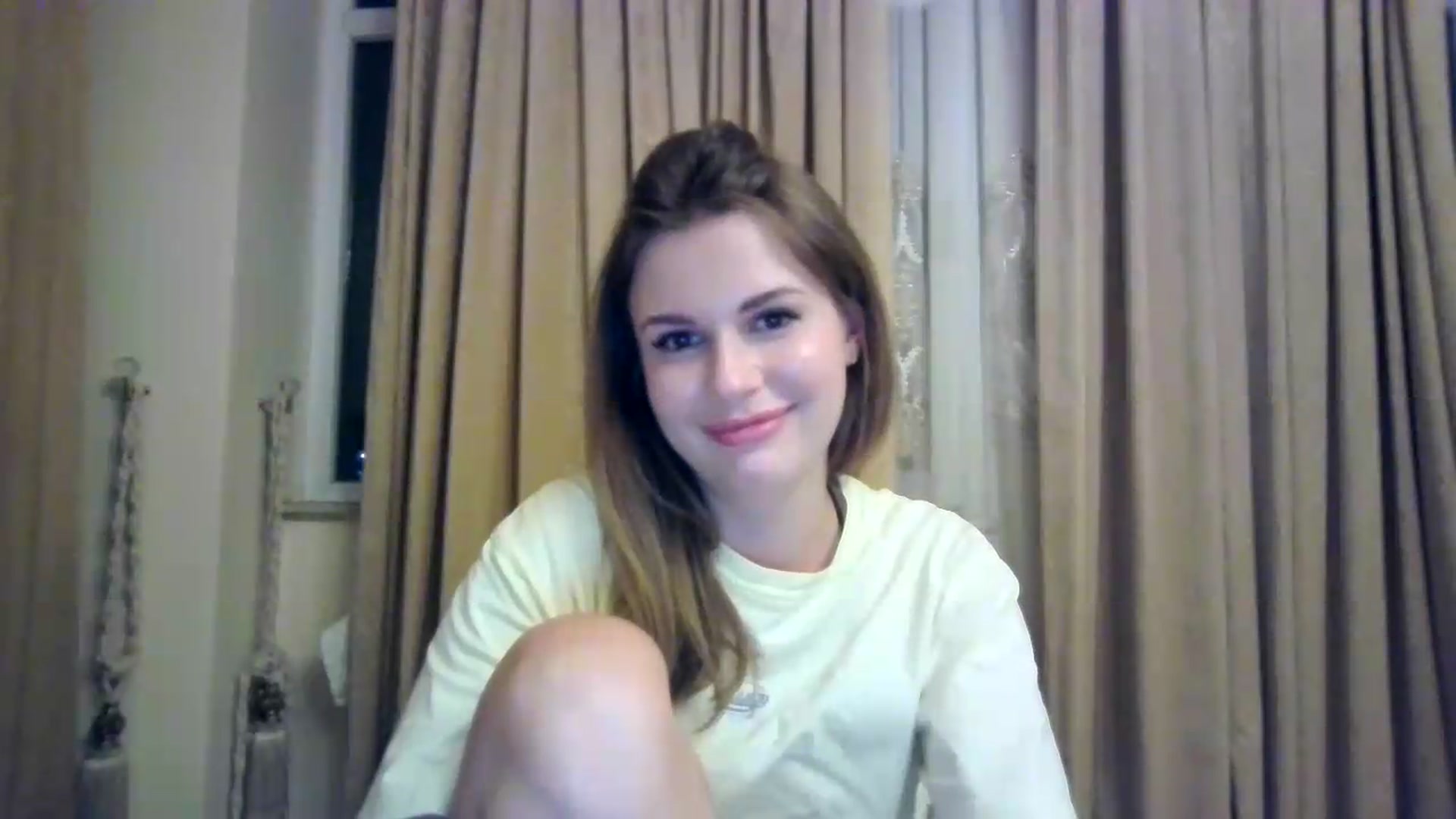 Gallery image thumbnail from Alisaaaa1's myfreecams stream on, 09/06/2026, 22:17 image 16 of 20