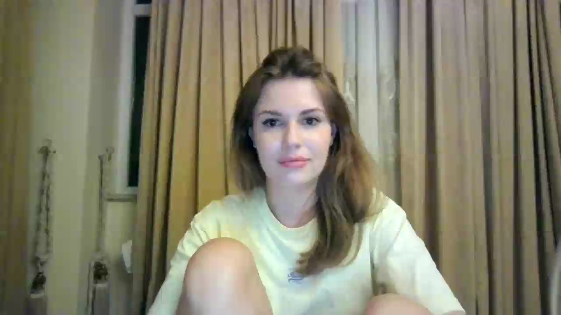 Gallery image thumbnail from Alisaaaa1's myfreecams stream on, 09/06/2026, 22:58 image 10 of 20