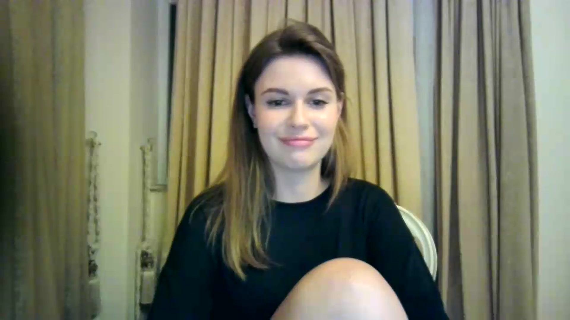 Gallery image thumbnail from Alisaaaa1's myfreecams stream on, 09/08/2026, 20:26 image 3 of 20