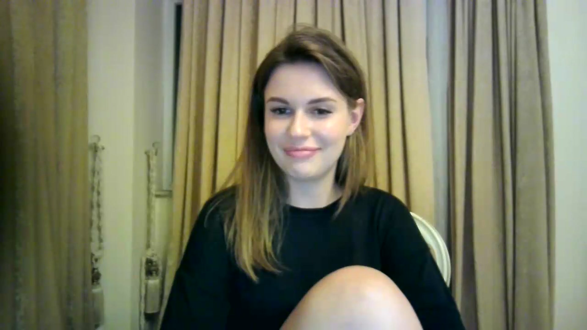 Gallery image thumbnail from Alisaaaa1's myfreecams stream on, 09/08/2026, 20:26 image 4 of 20