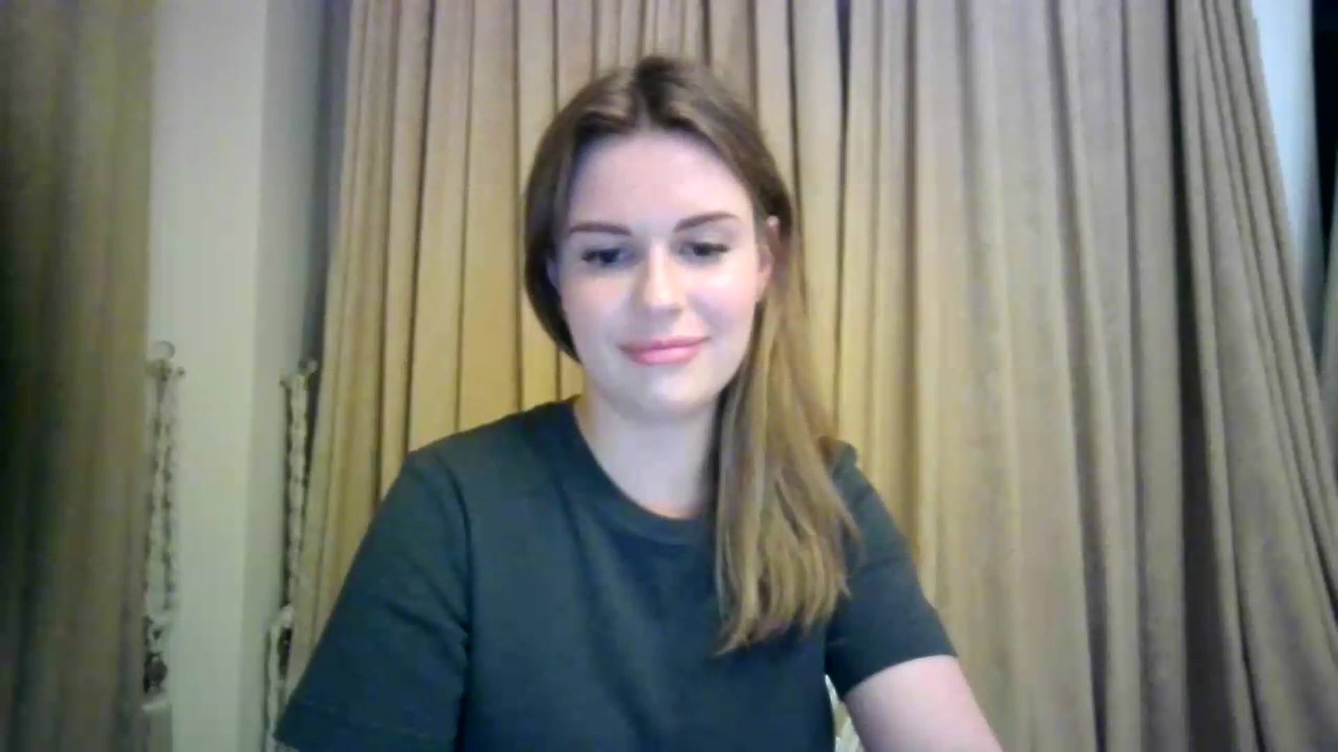 Gallery image thumbnail from Alisaaaa1's myfreecams stream on, 09/12/2026, 21:52 image 3 of 20
