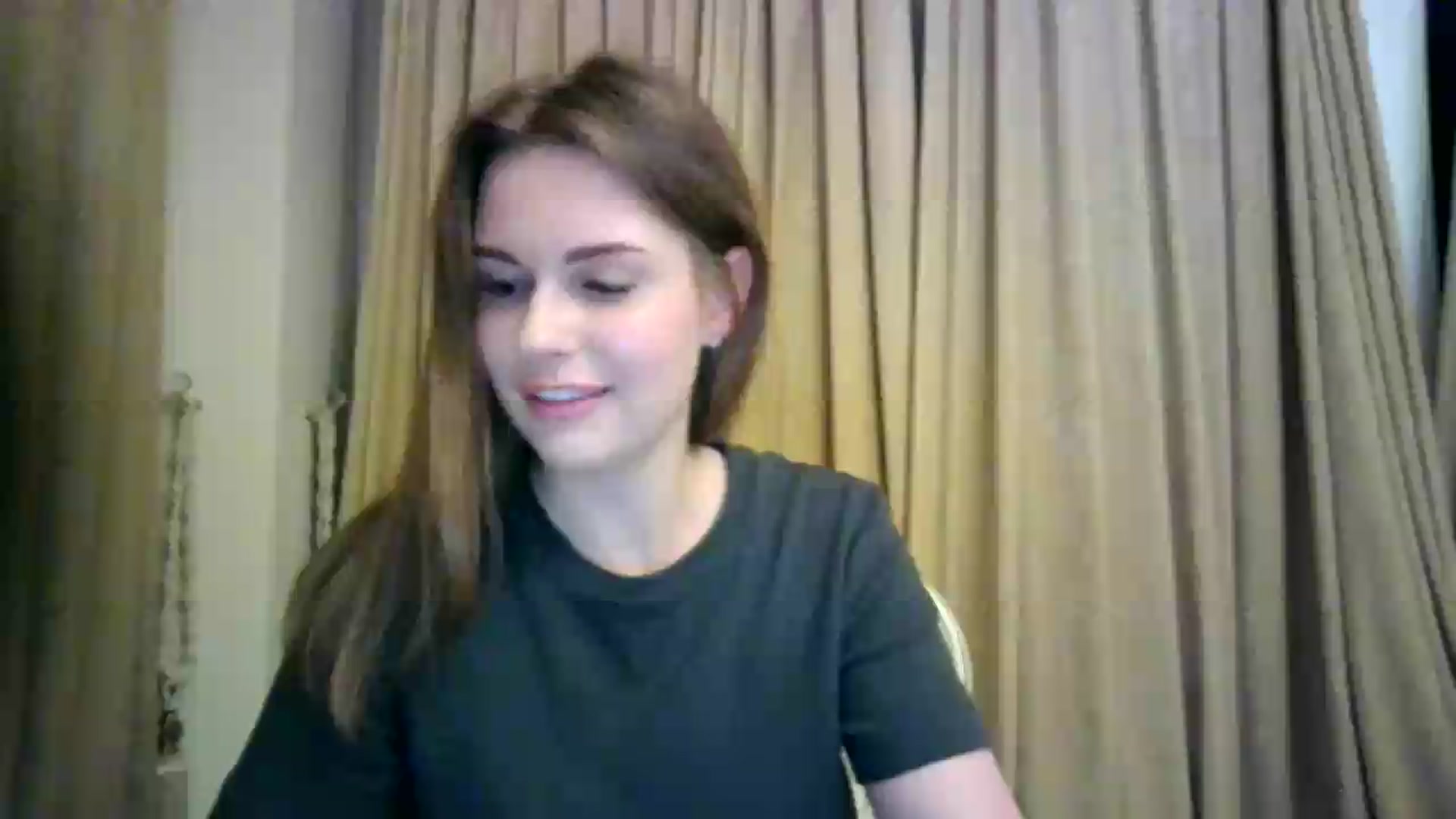 Gallery image thumbnail from Alisaaaa1's myfreecams stream on, 09/12/2026, 21:52 image 4 of 20