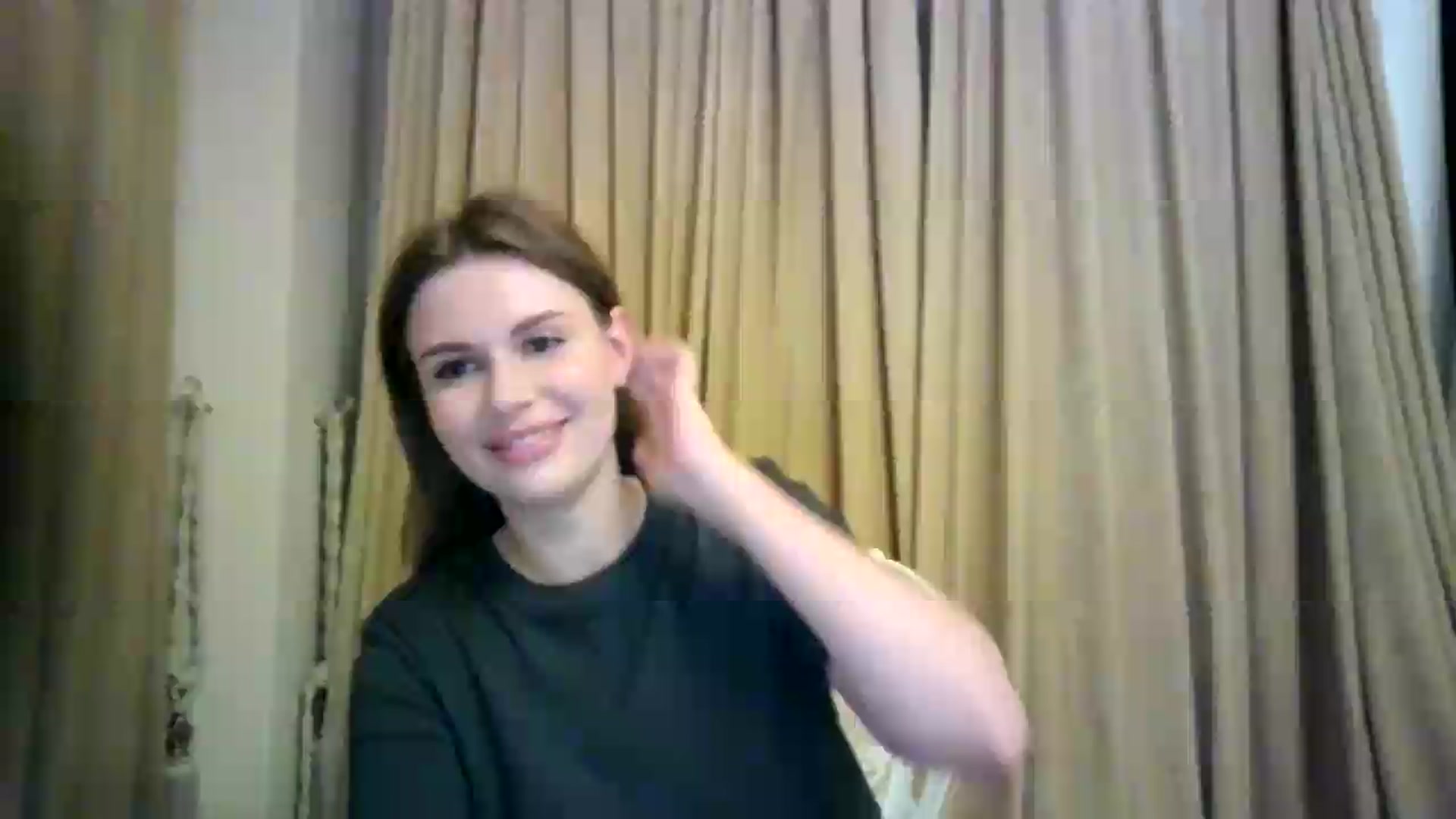 Gallery image thumbnail from Alisaaaa1's myfreecams stream on, 09/12/2026, 22:18 image 3 of 20
