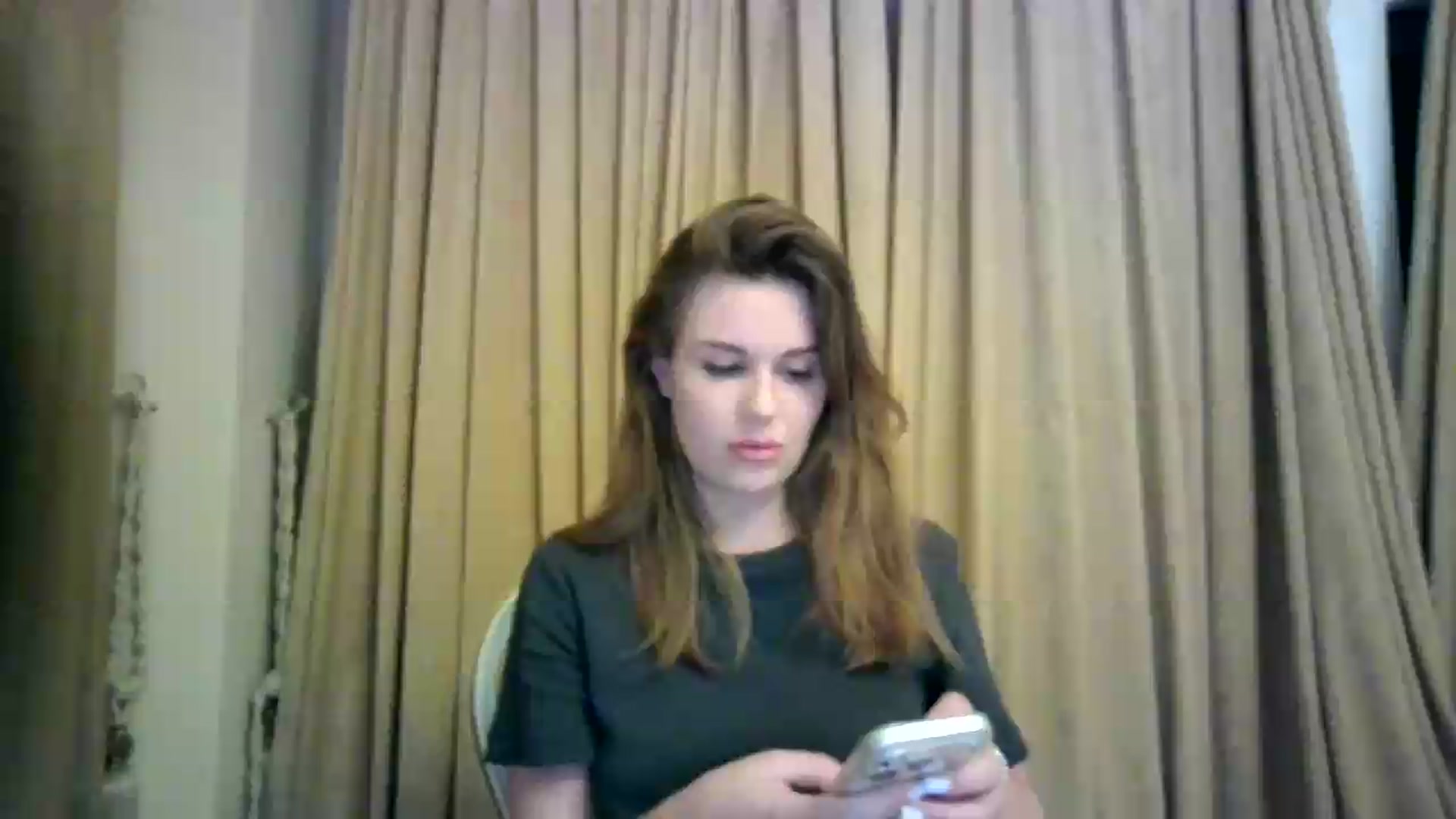 Gallery image thumbnail from Alisaaaa1's myfreecams stream on, 09/12/2026, 22:47 image 18 of 20