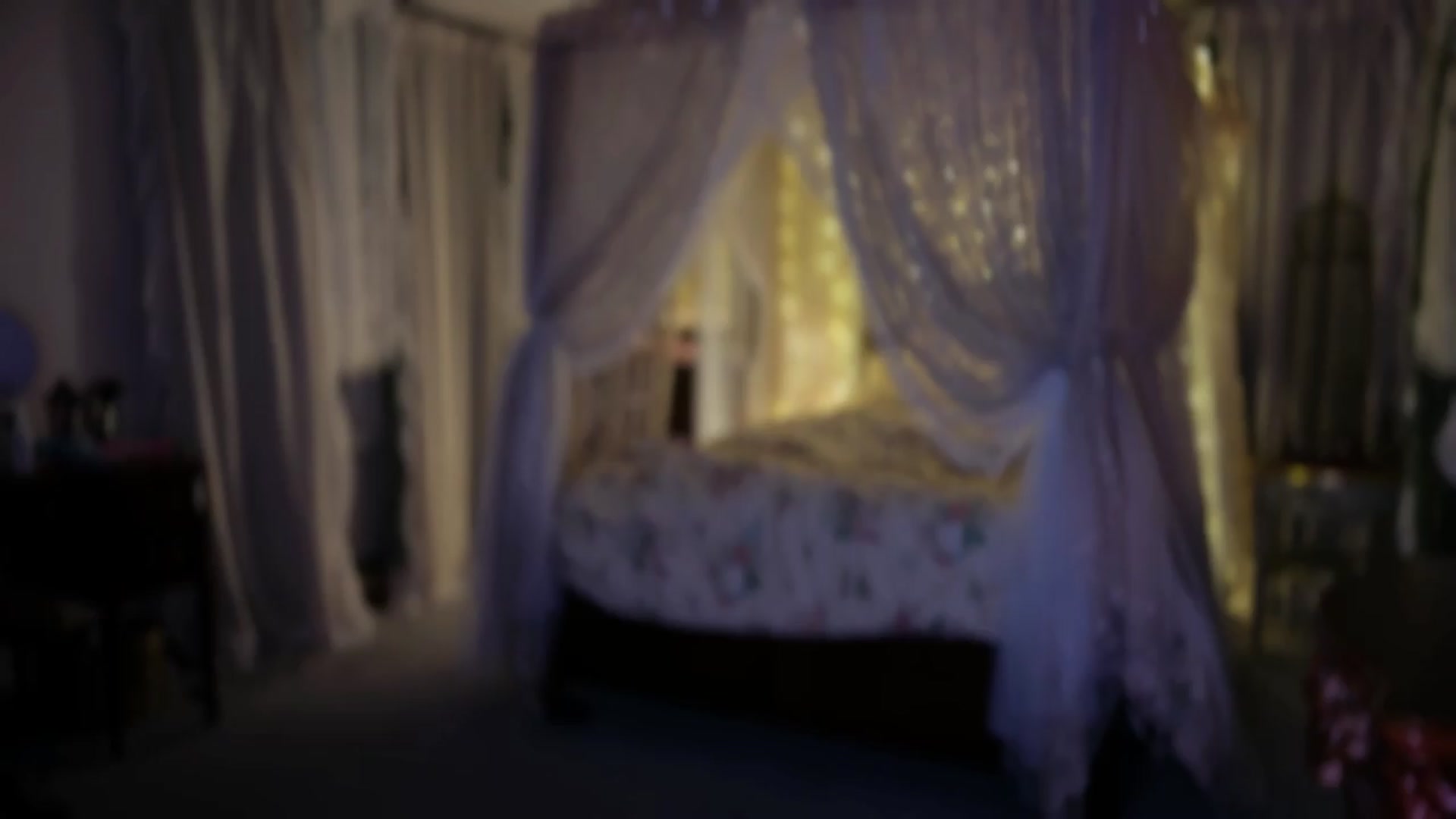 Gallery image thumbnail from Alisette's myfreecams stream on, 06/02/2026, 04:31 image 1 of 20