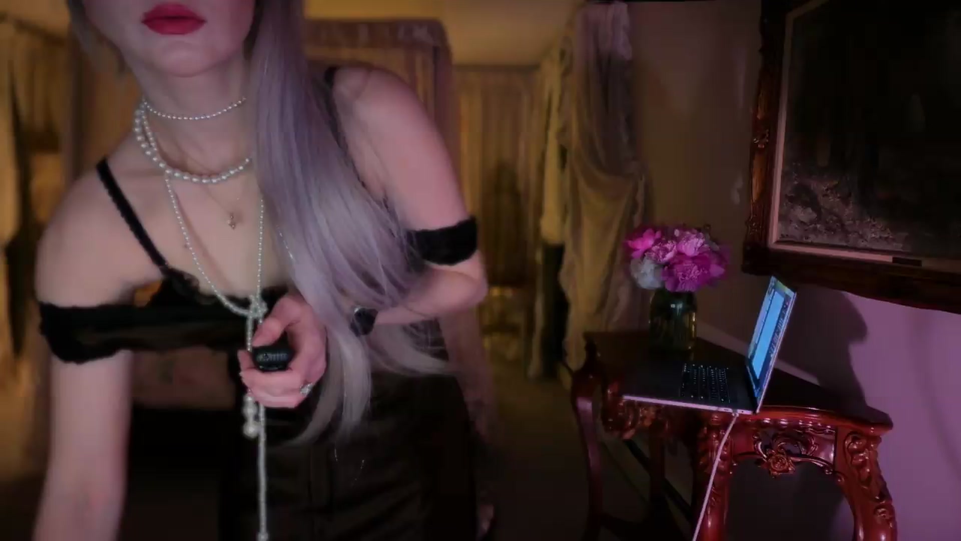 Gallery image thumbnail from Alisette's myfreecams stream on, 06/04/2026, 07:04 image 14 of 20