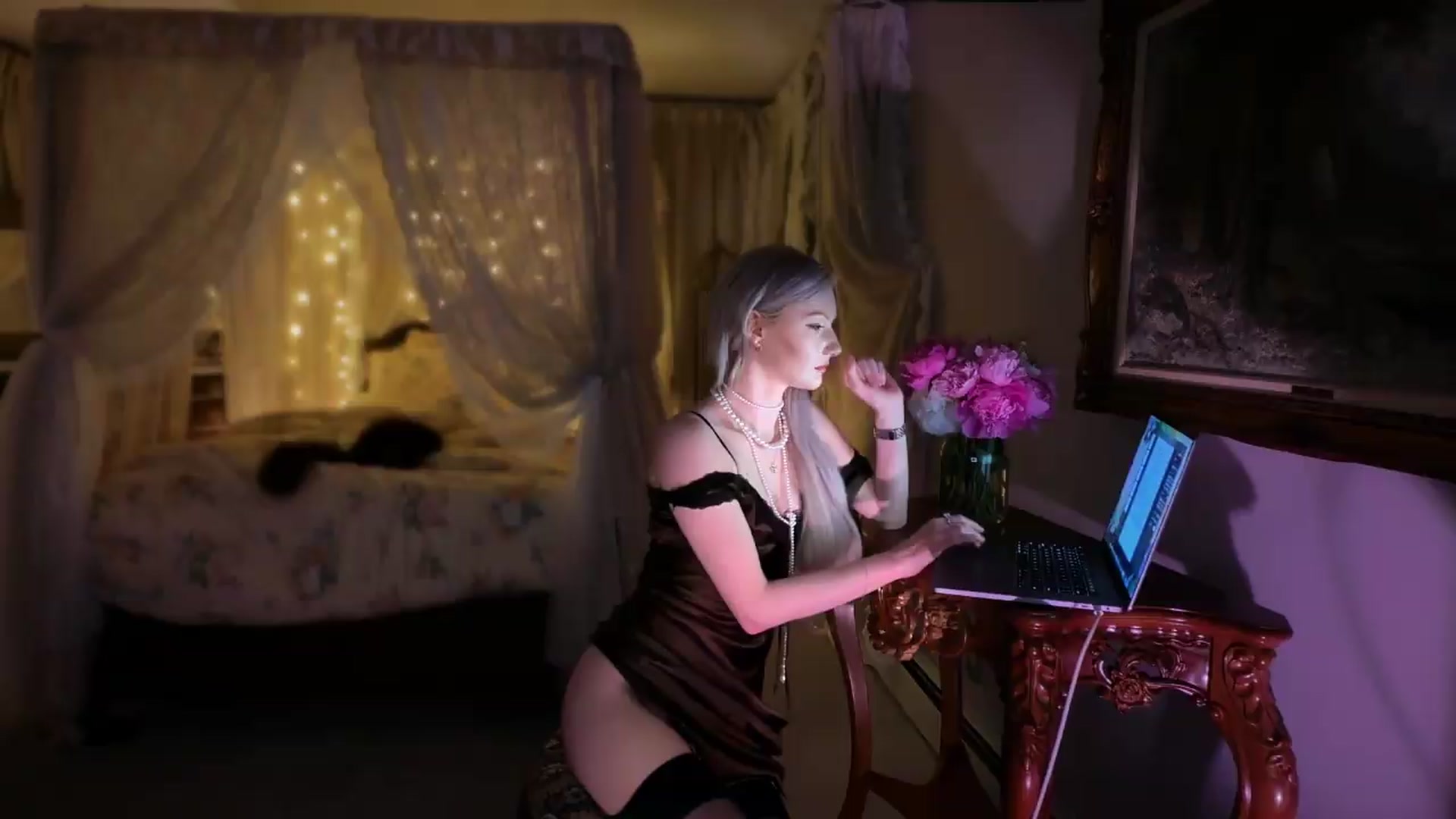 Gallery image thumbnail from Alisette's myfreecams stream on, 06/04/2026, 07:04 image 3 of 20