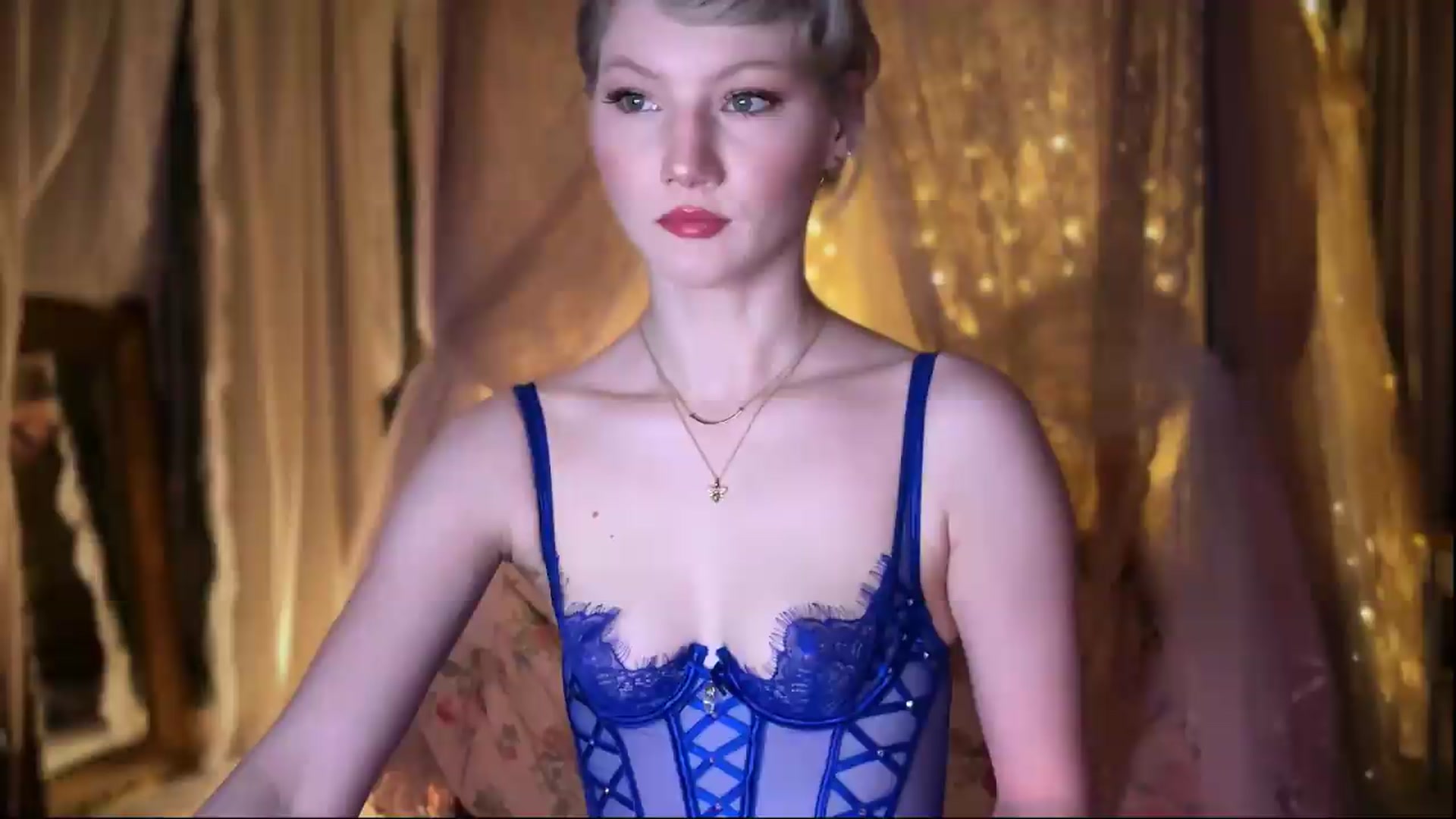 Gallery image thumbnail from Alisette's myfreecams stream on, 06/13/2026, 01:43 image 2 of 20