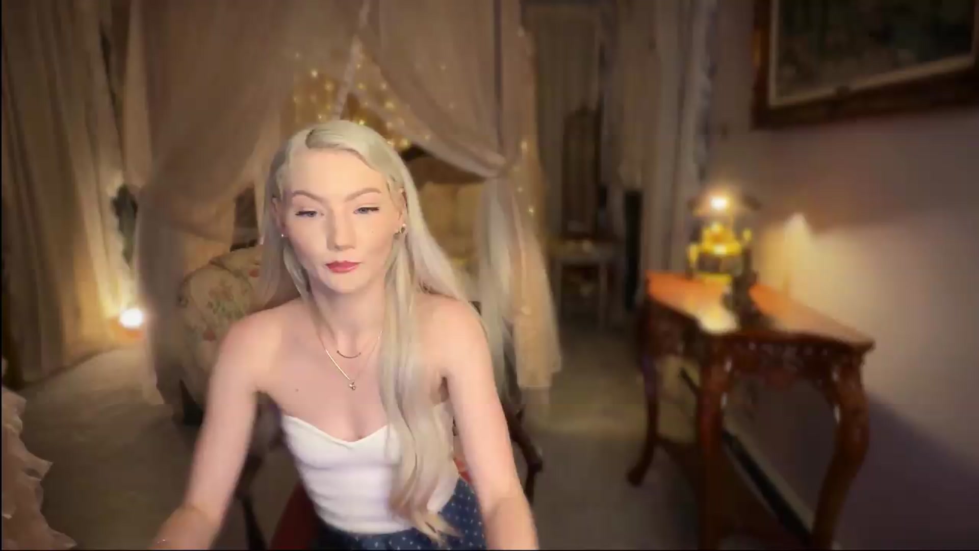 Gallery image thumbnail from Alisette's myfreecams stream on, 07/21/2026, 06:50 image 18 of 20