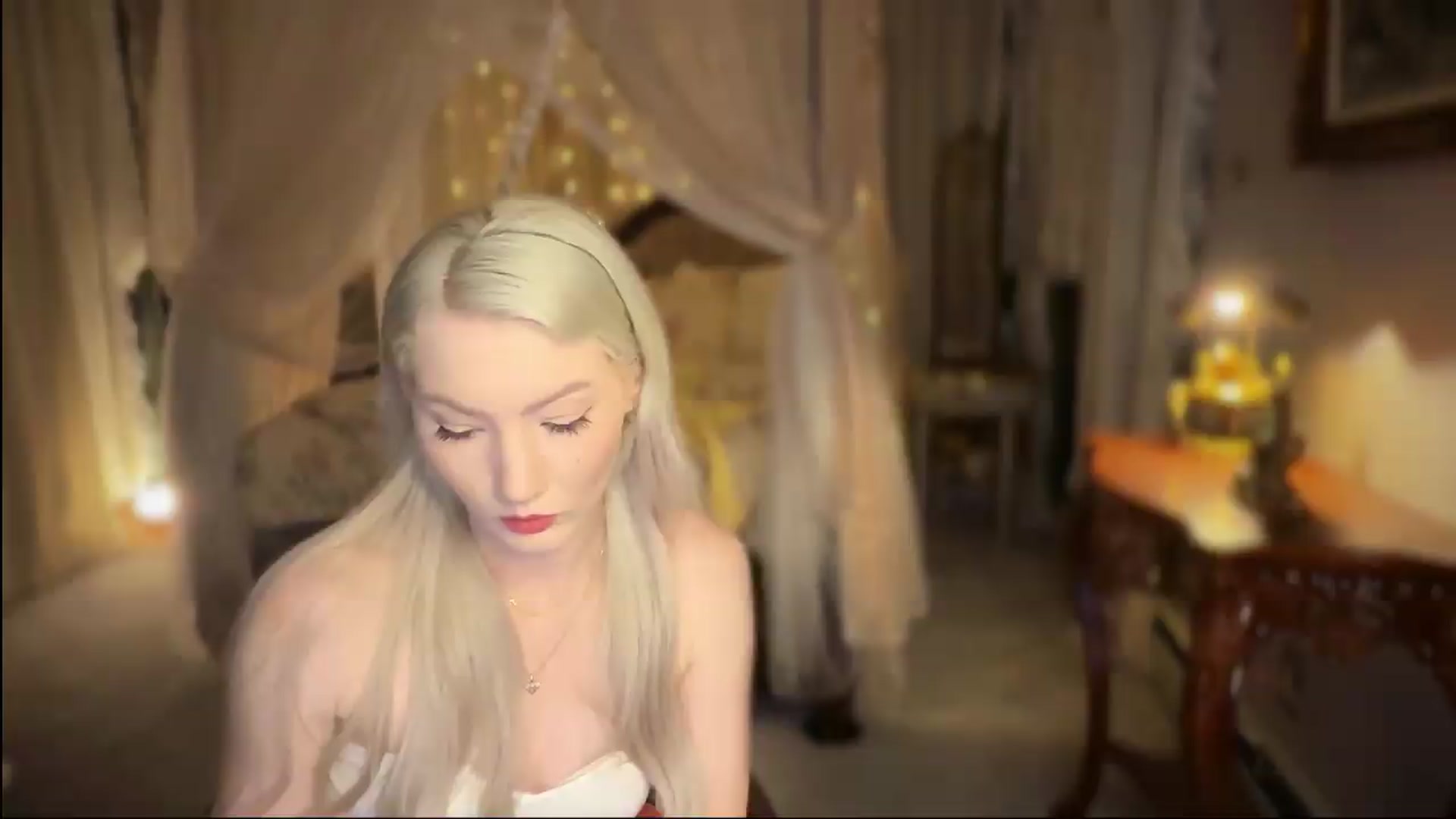 Gallery image thumbnail from Alisette's myfreecams stream on, 07/21/2026, 06:50 image 4 of 20