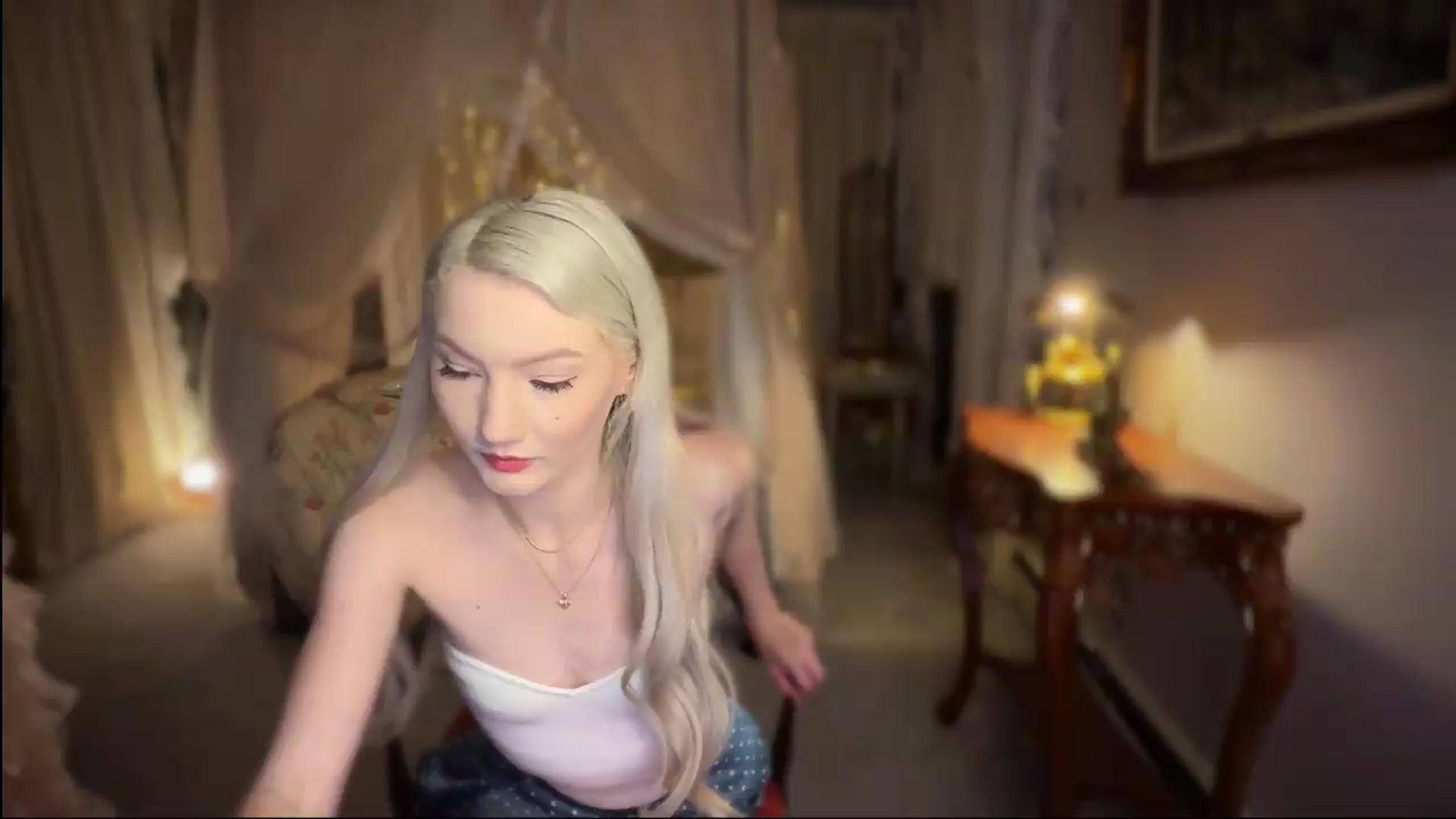 Gallery image thumbnail from Alisette's myfreecams stream on, 07/21/2026, 07:35 image 13 of 20