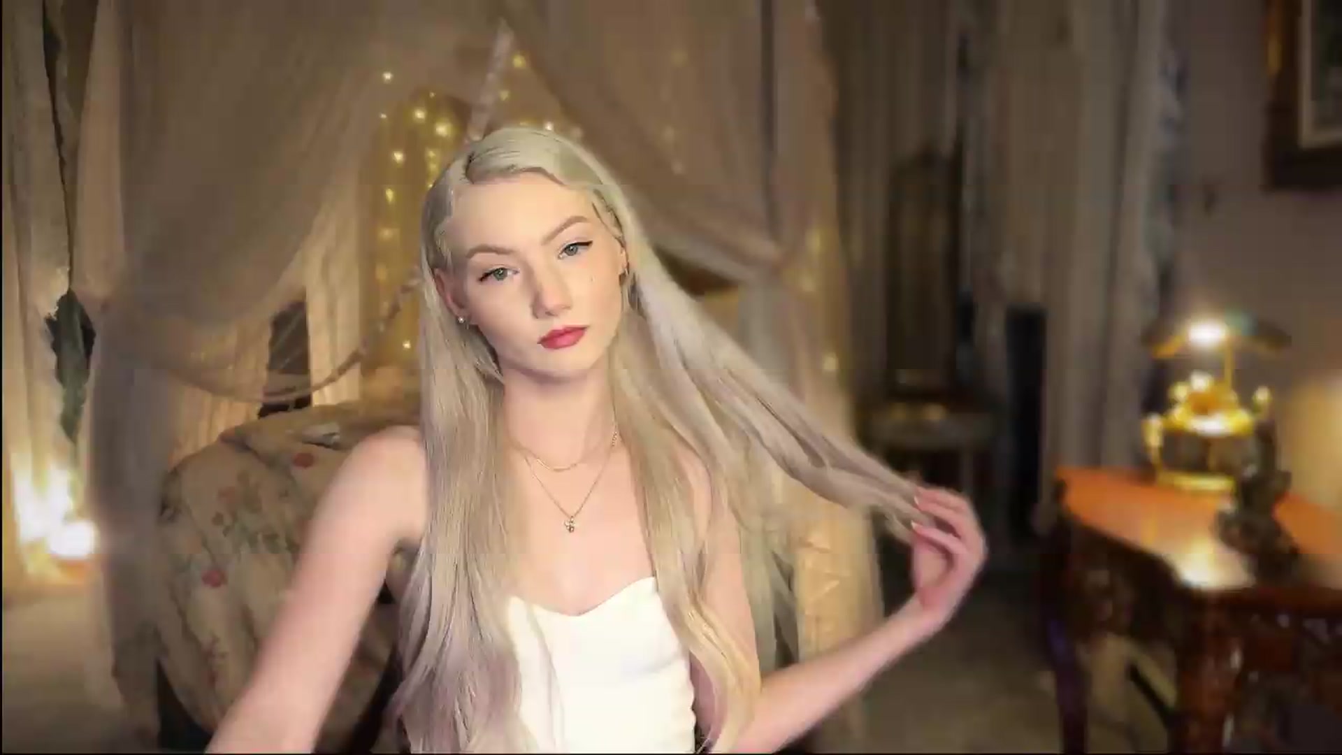 Gallery image thumbnail from Alisette's myfreecams stream on, 07/21/2026, 07:35 image 11 of 20