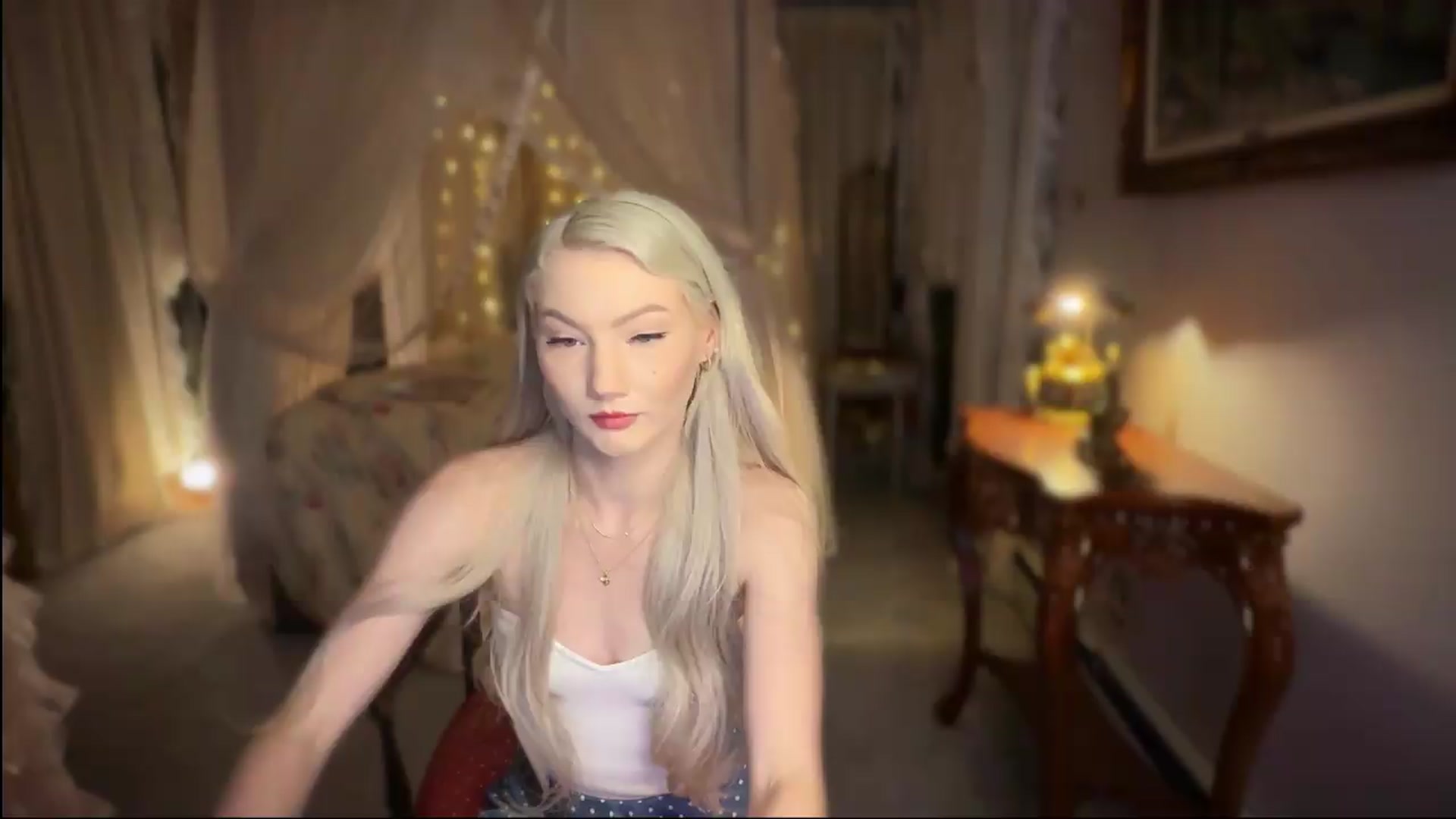 Gallery image thumbnail from Alisette's myfreecams stream on, 07/21/2026, 07:35 image 5 of 20