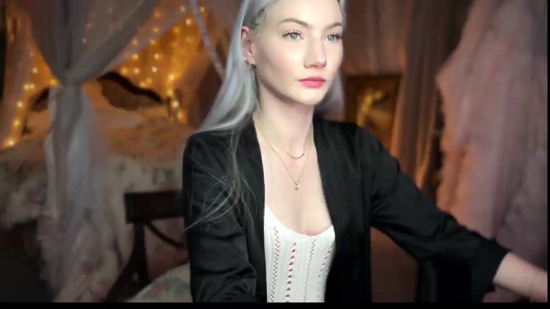 Gallery image thumbnail from Alisette's myfreecams stream on, 08/02/2026, 05:18 image 12 of 20