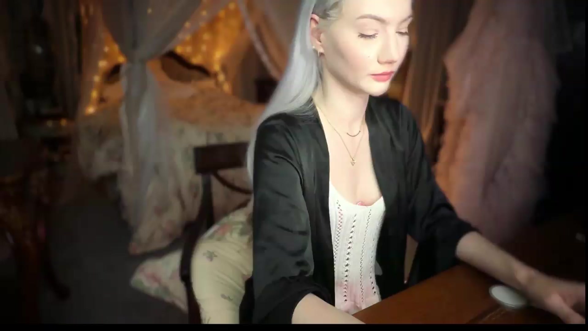 Gallery image thumbnail from Alisette's myfreecams stream on, 08/02/2026, 05:18 image 8 of 20