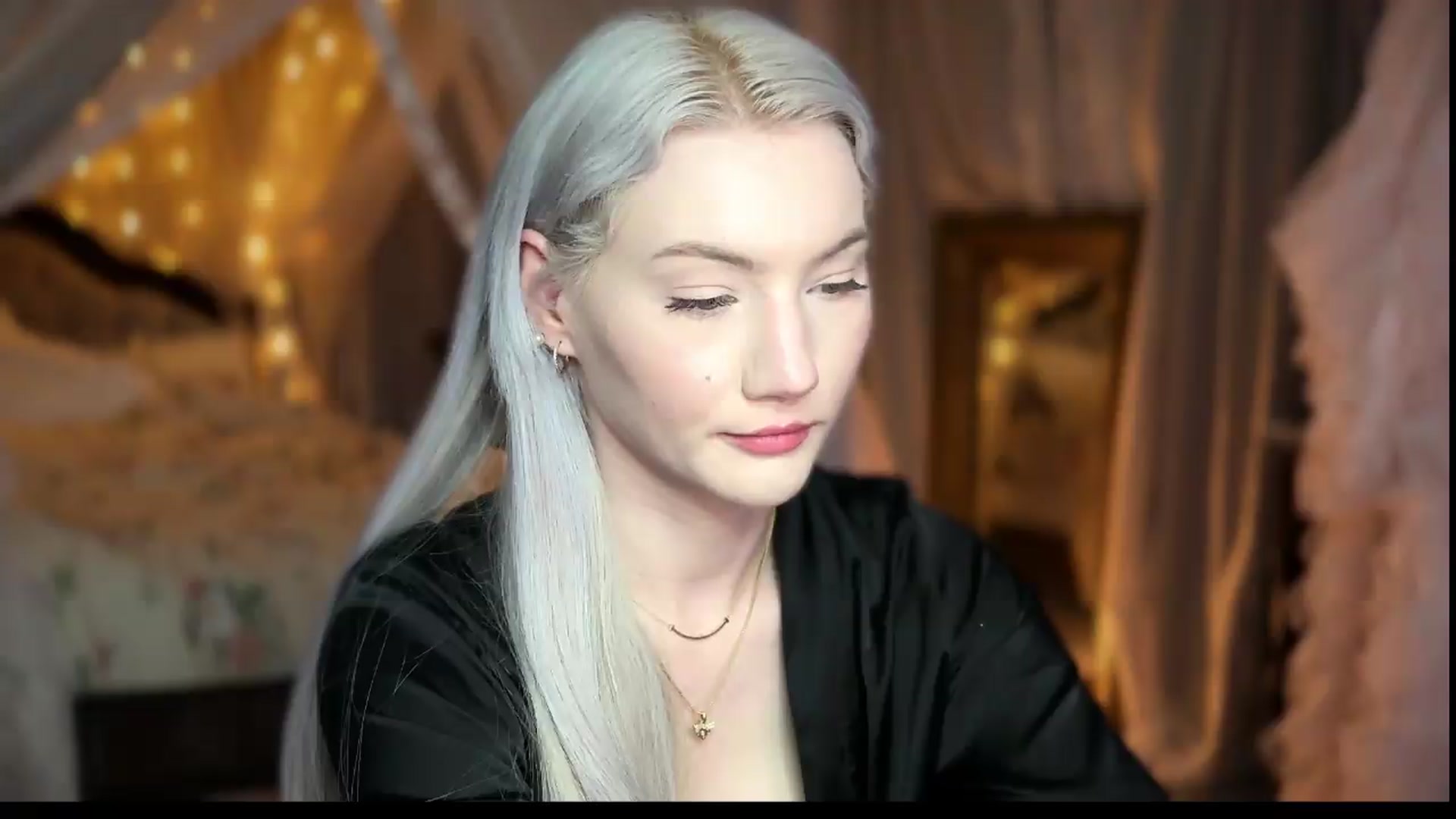 Gallery image thumbnail from Alisette's myfreecams stream on, 08/02/2026, 05:18 image 2 of 20