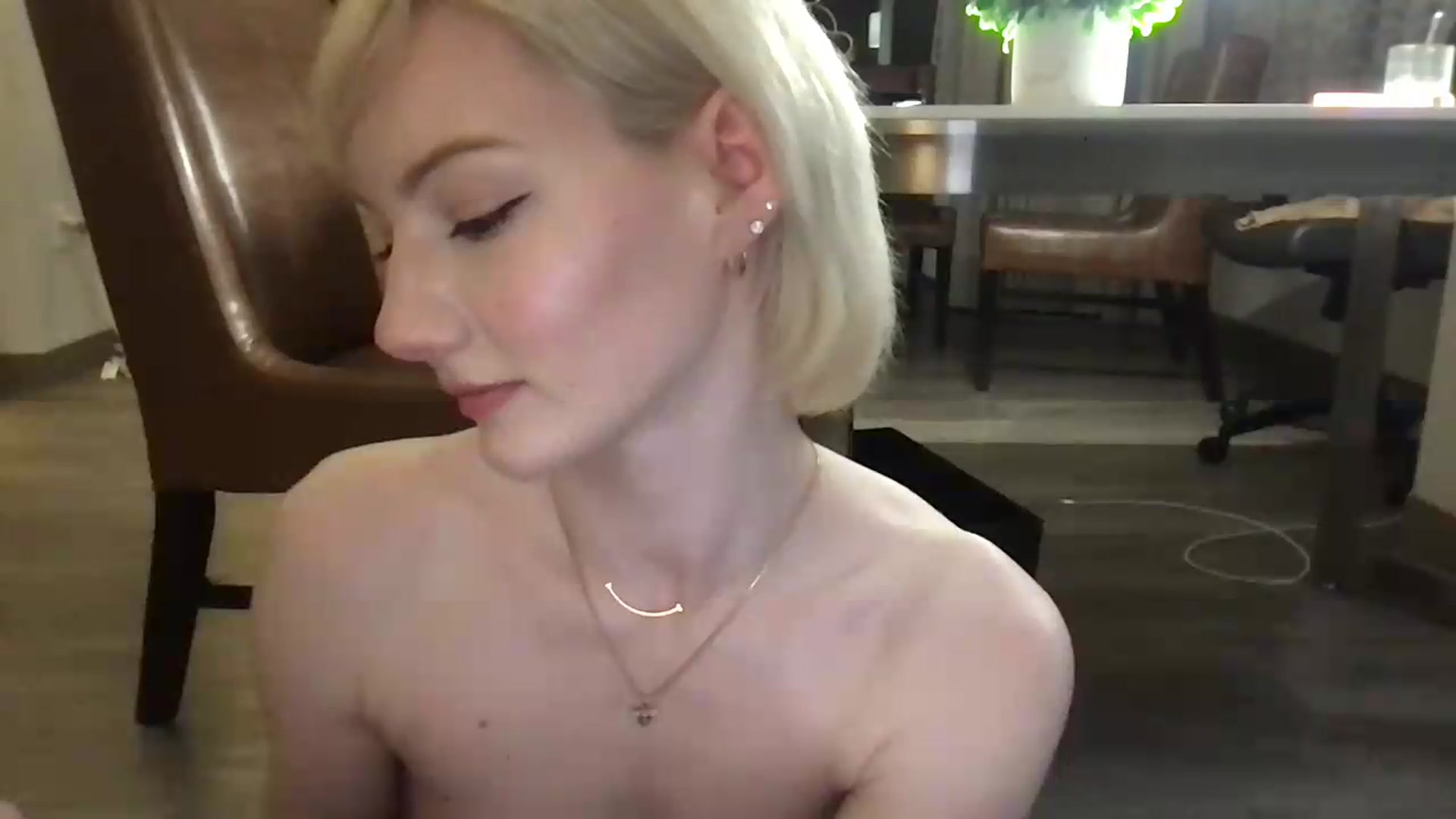 Gallery image thumbnail from Alisette's myfreecams stream on, 08/27/2026, 07:05 image 16 of 20
