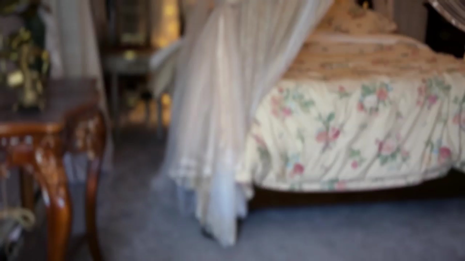 Gallery image thumbnail from Alisette's myfreecams stream on, 09/14/2026, 05:46 image 12 of 20
