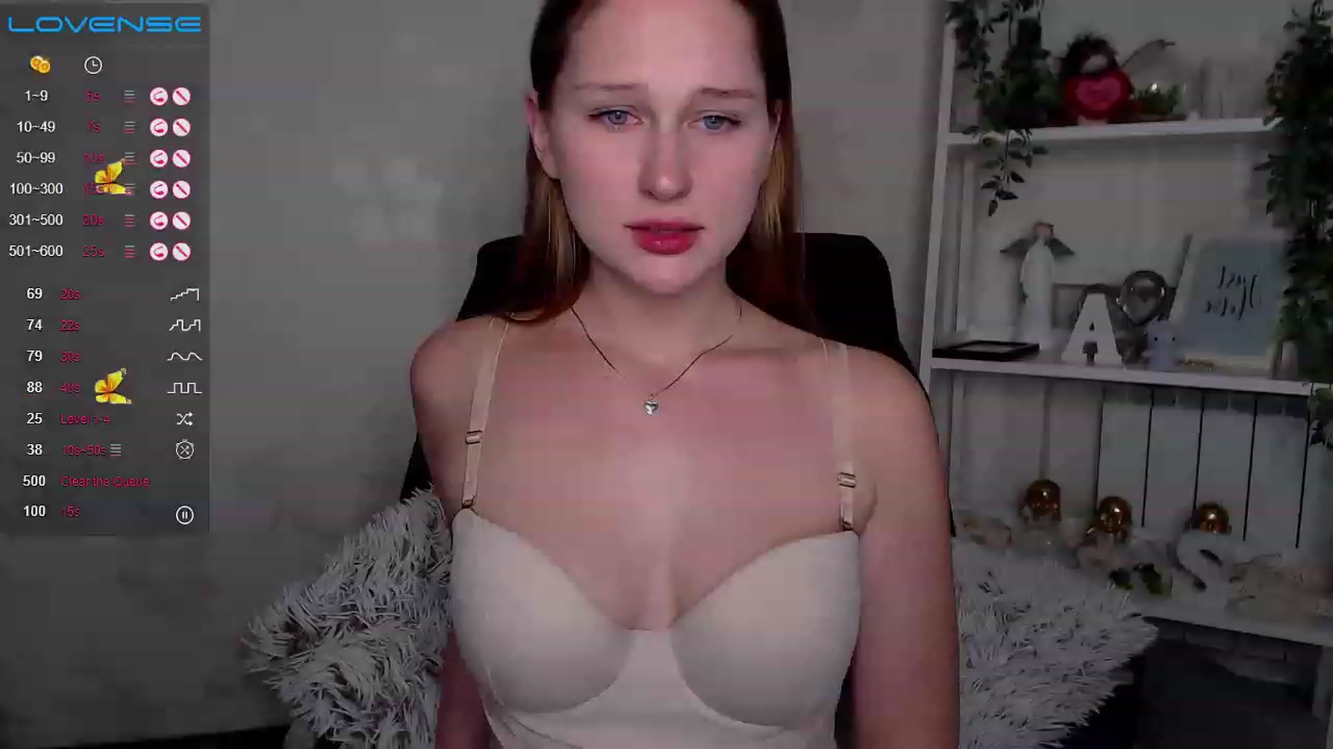 Gallery image thumbnail from AlishaBerk's myfreecams stream on, 02/17/2023, 16:41 image 12 of 20