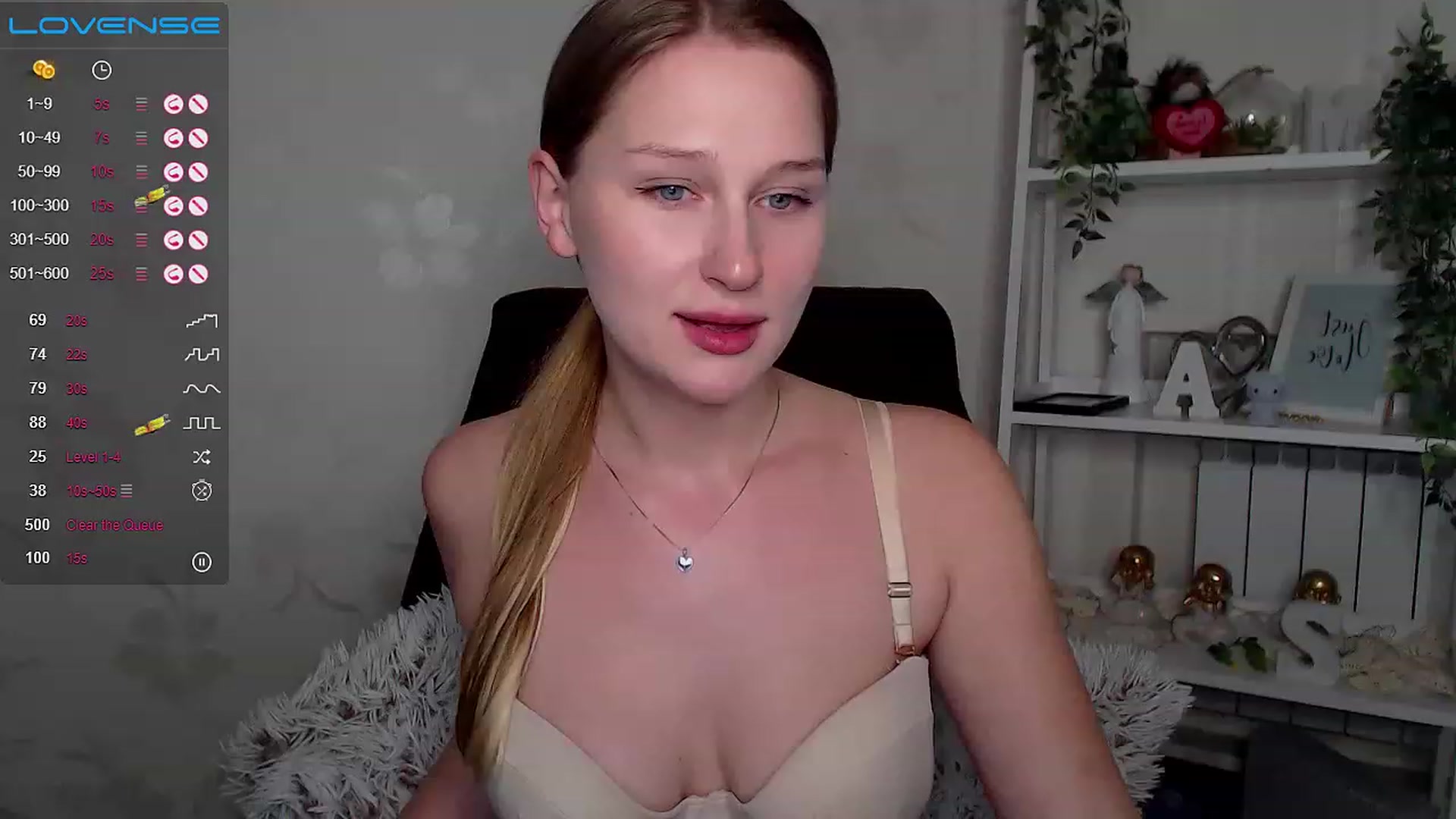 Gallery image thumbnail from AlishaBerk's myfreecams stream on, 02/17/2023, 17:48 image 11 of 20