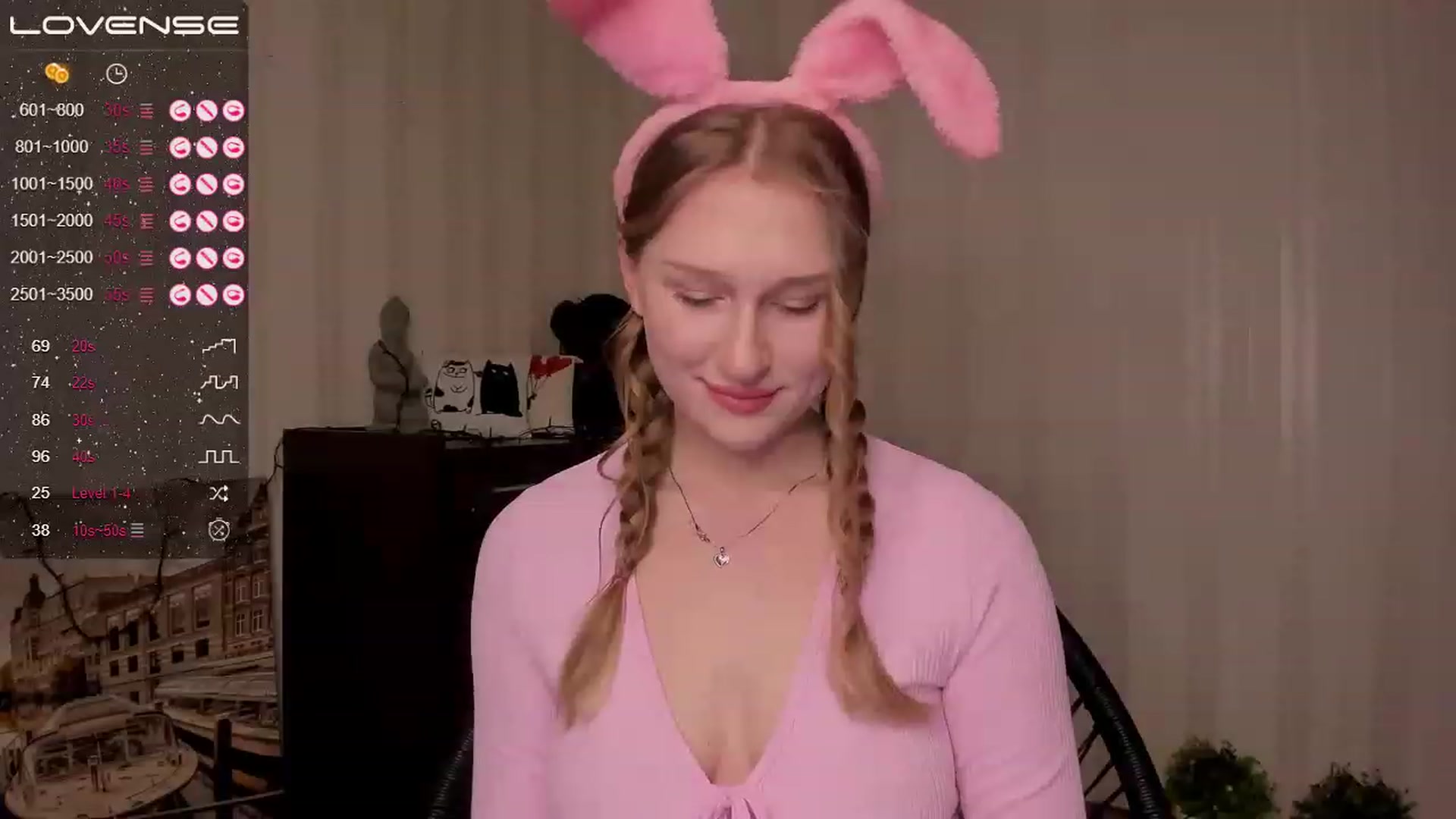 Gallery image thumbnail from AlishaBerk's myfreecams stream on, 02/19/2023, 14:26 image 3 of 20