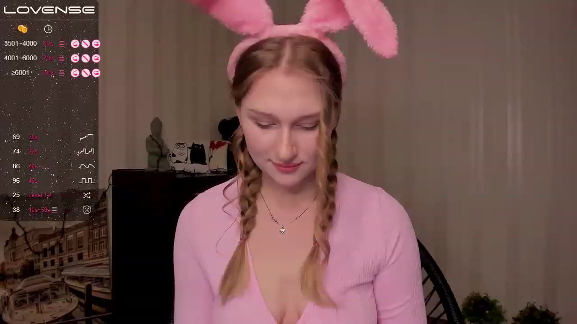 Gallery image thumbnail from AlishaBerk's myfreecams stream on, 02/19/2023, 14:26 image 2 of 20