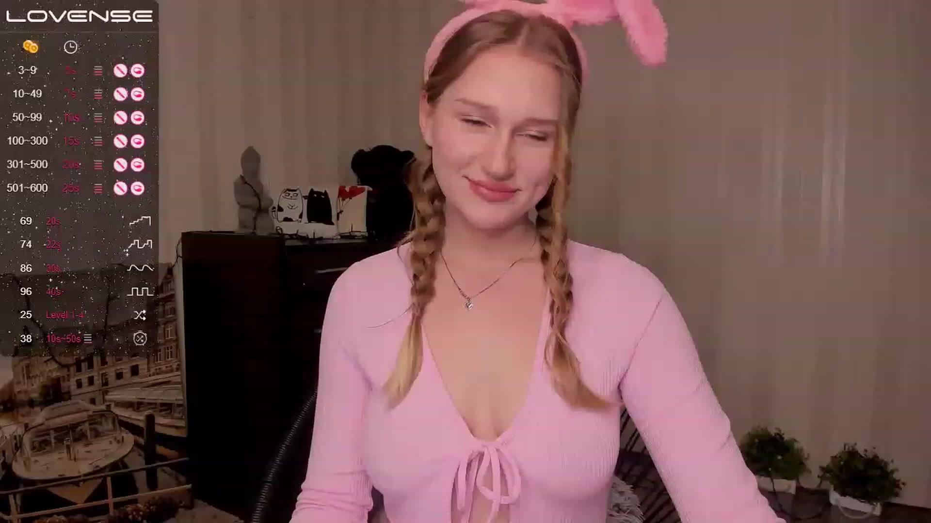 Gallery image thumbnail from AlishaBerk's myfreecams stream on, 02/19/2023, 14:26 image 16 of 20