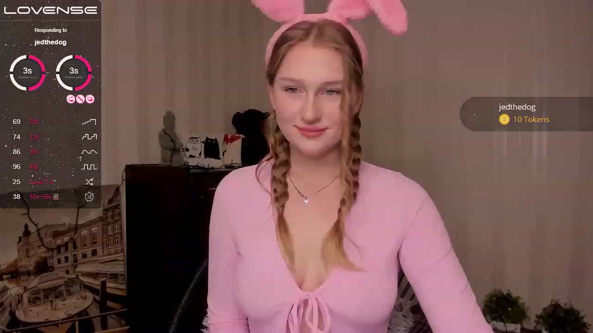Gallery image thumbnail from AlishaBerk's myfreecams stream on, 02/19/2023, 14:26 image 9 of 20