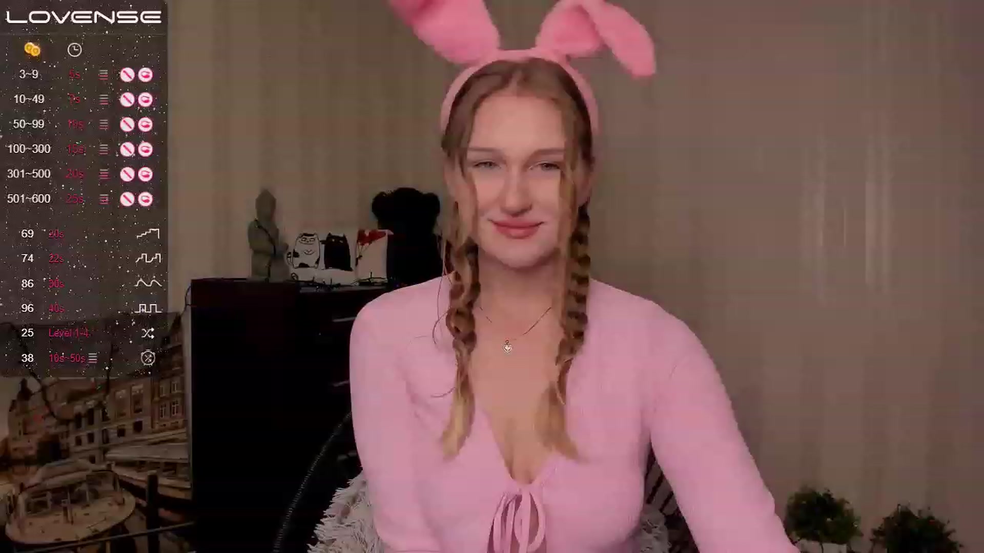 Gallery image thumbnail from AlishaBerk's myfreecams stream on, 02/19/2023, 15:52 image 3 of 20